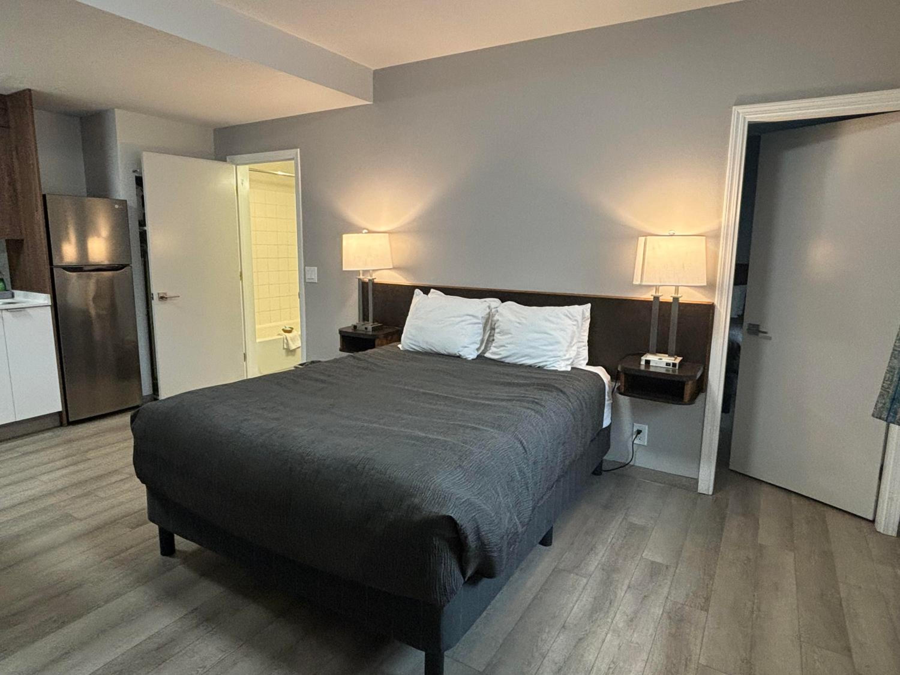 One-Bedroom Suite photo 2
