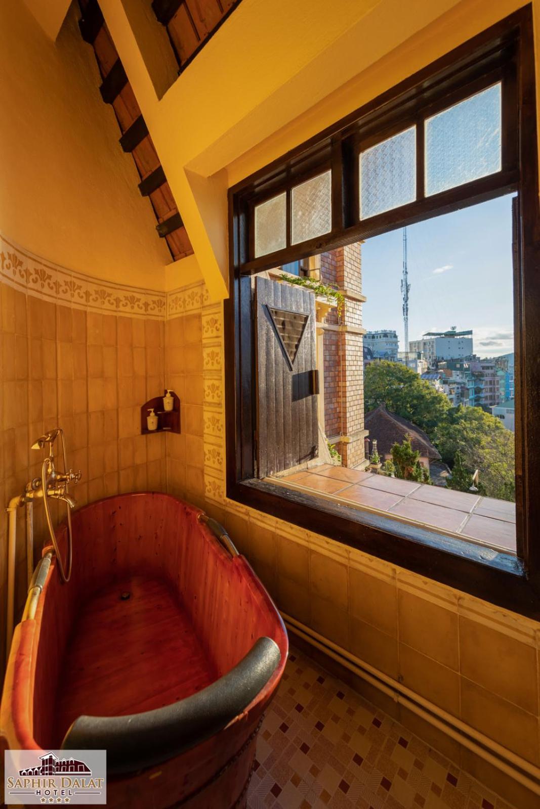 Grand Deluxe City View photo 3