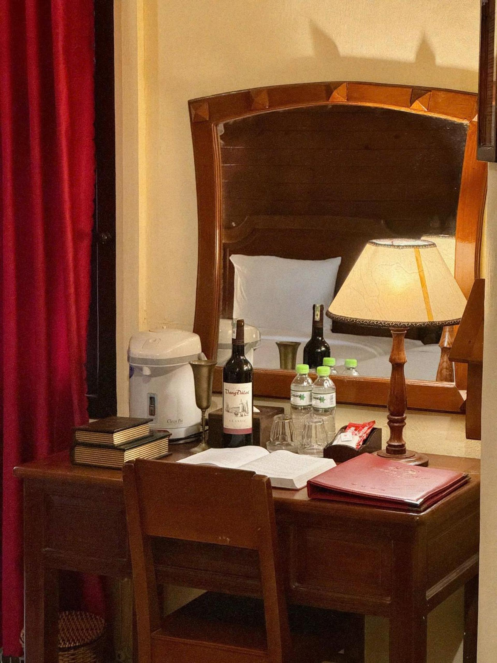 Deluxe Double or Twin Room with City View photo 3
