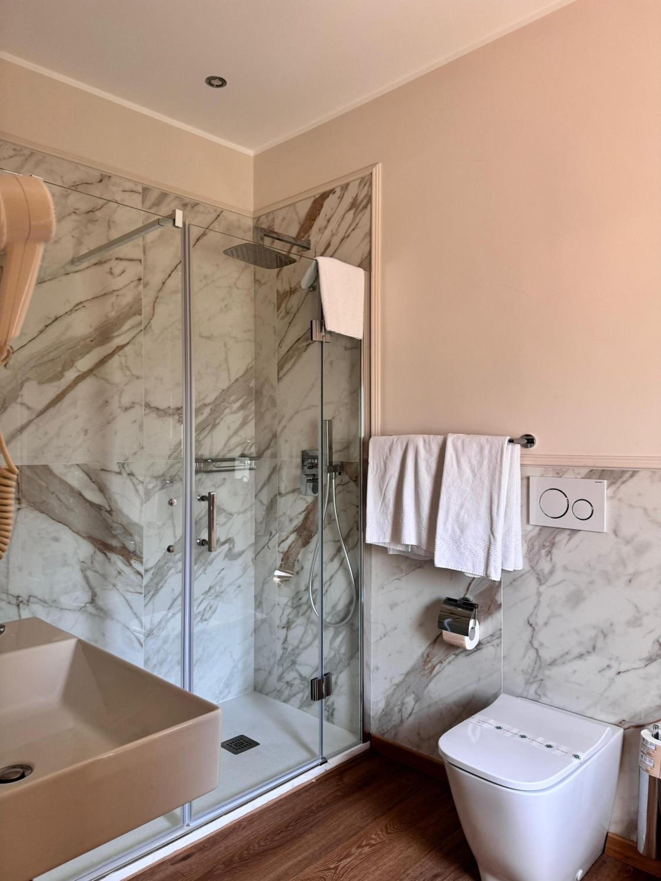 Superior Double Room - Photo 6
