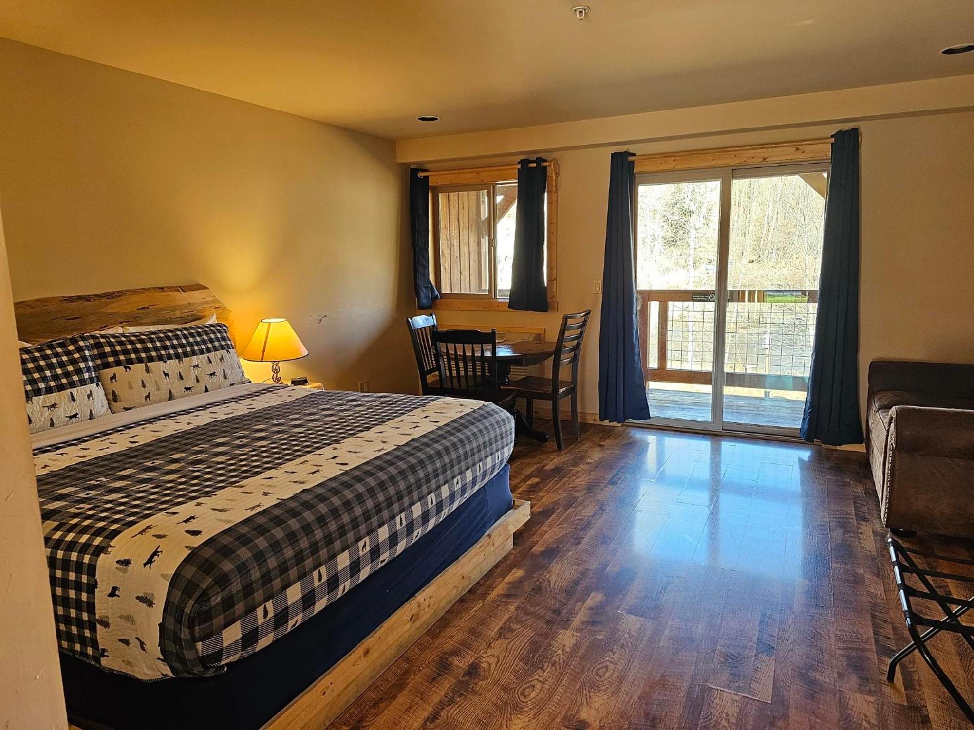 River Front One Bedroom Suite photo 1