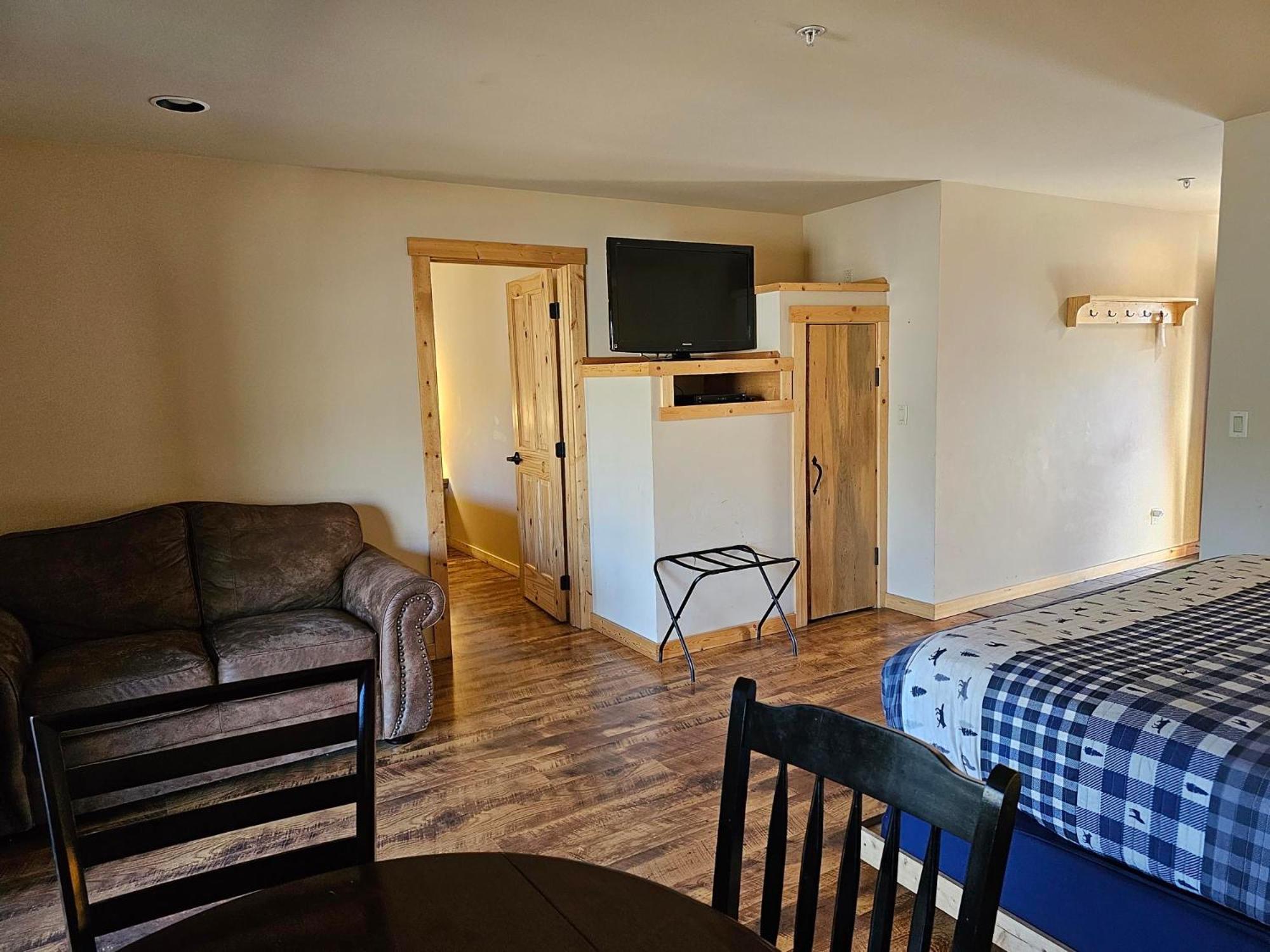 River Front One Bedroom Suite photo 3