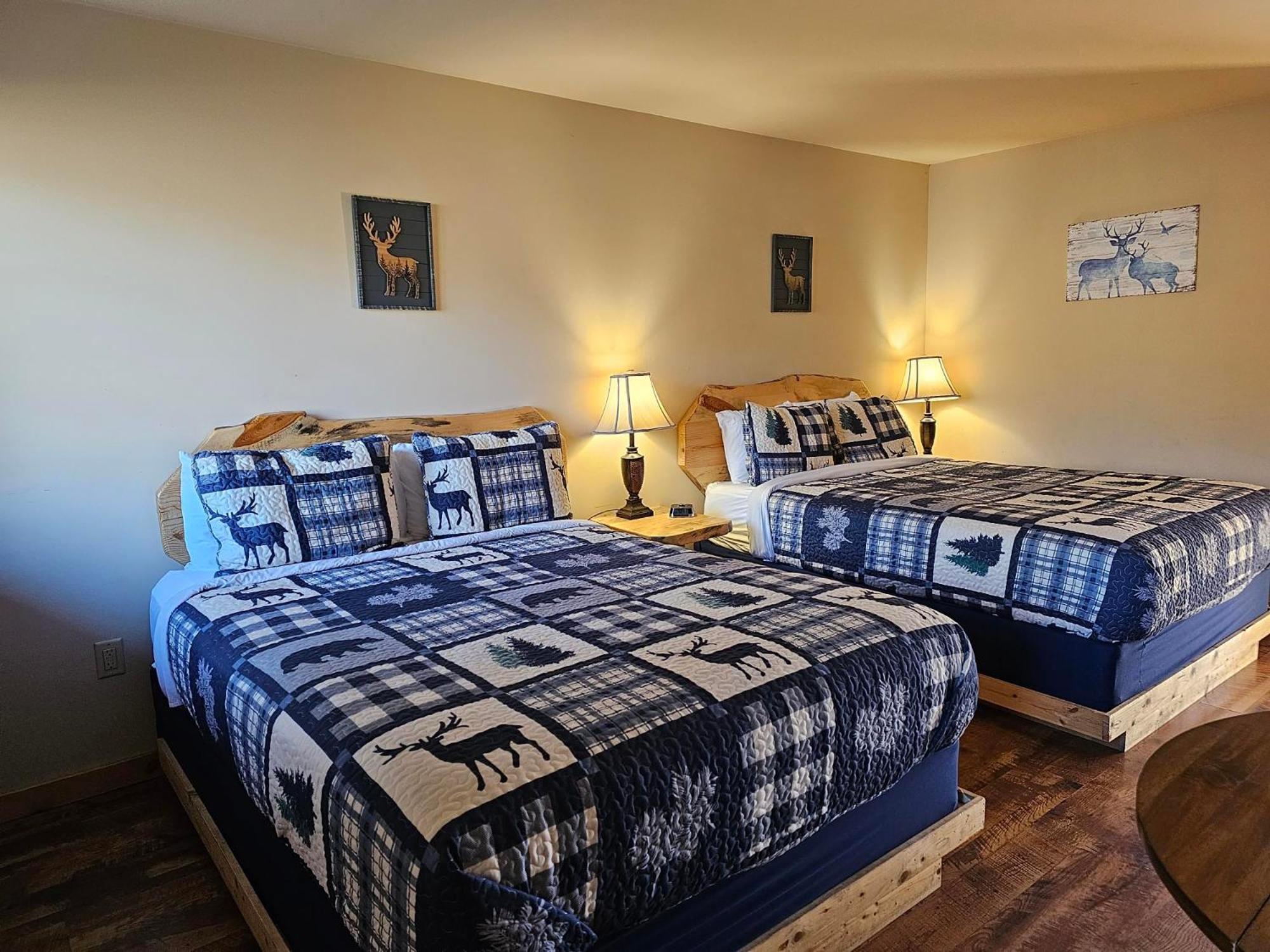 River Front Double Queen Suite Accessible photo 1