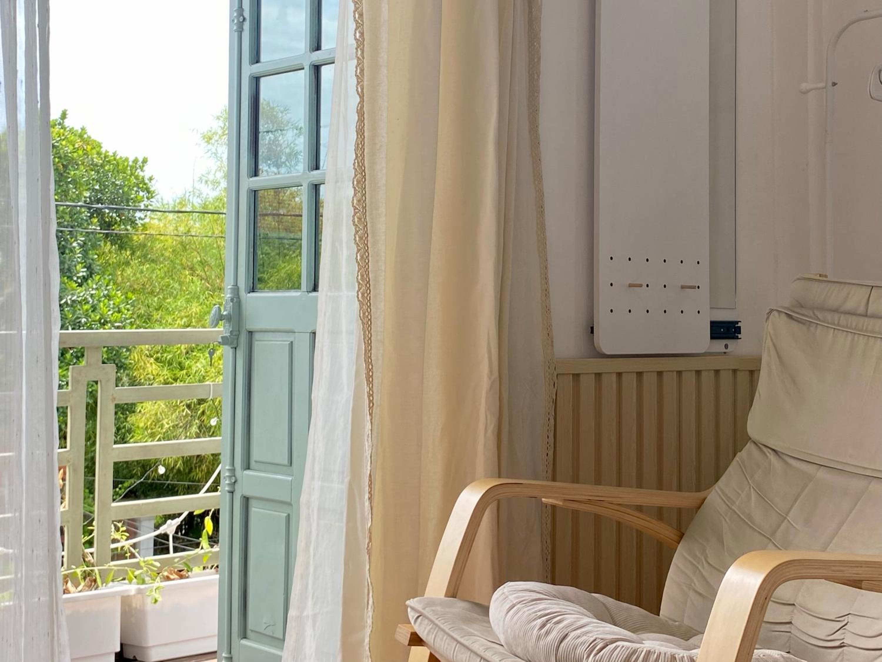 Double Room with Balcony - Photo 2