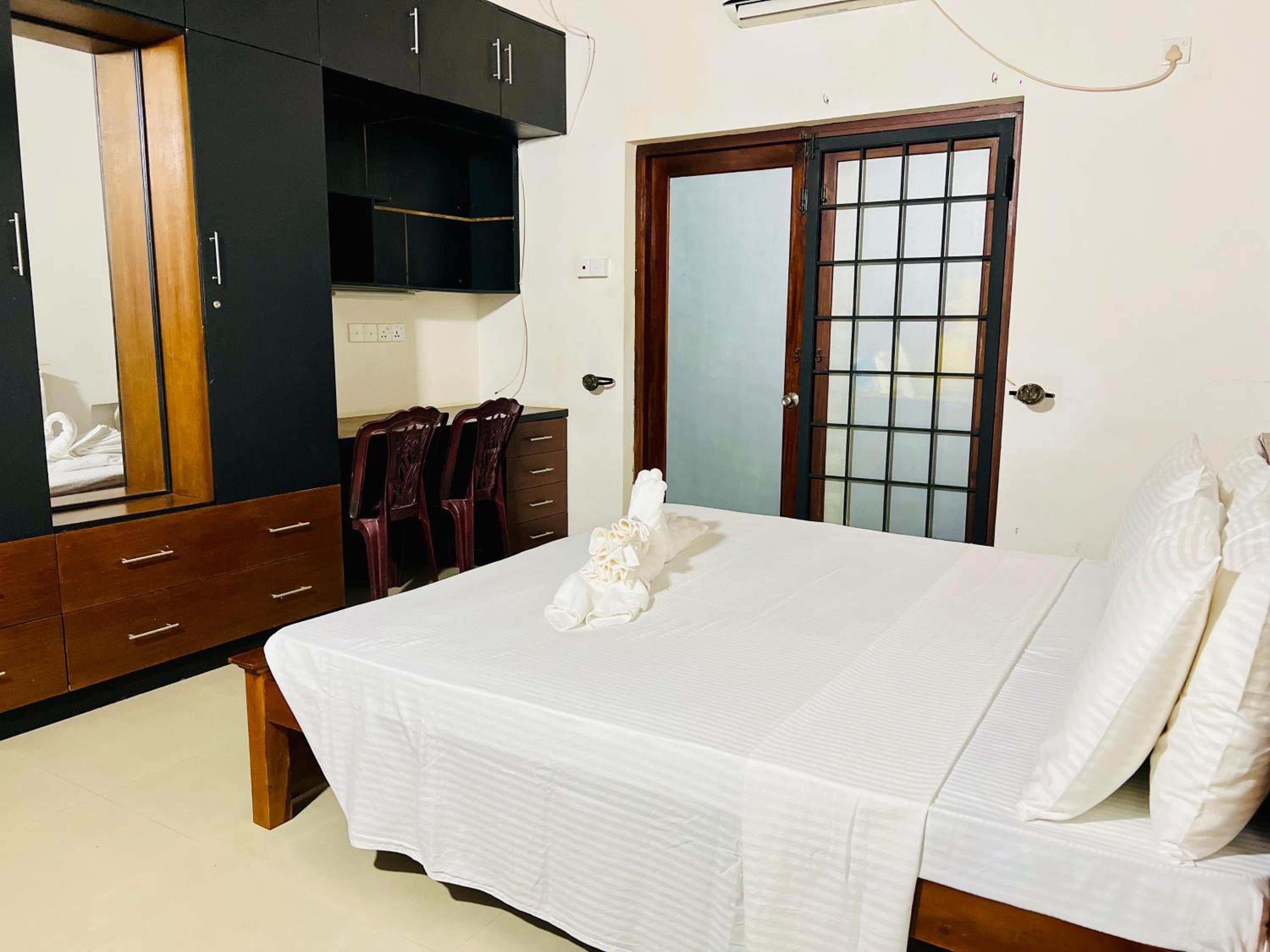 Budget Double Or Twin Room photo 1