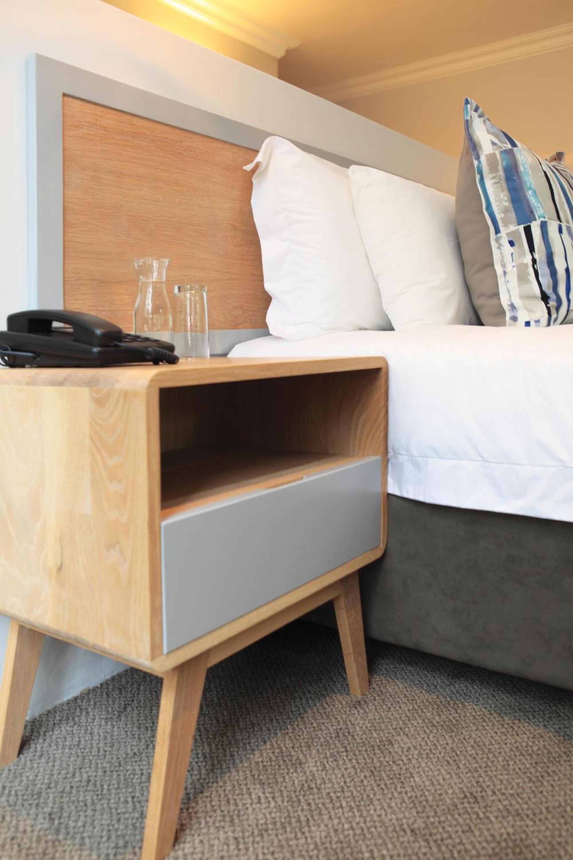 Superior Double or Twin Suite with Balcony - Photo 6