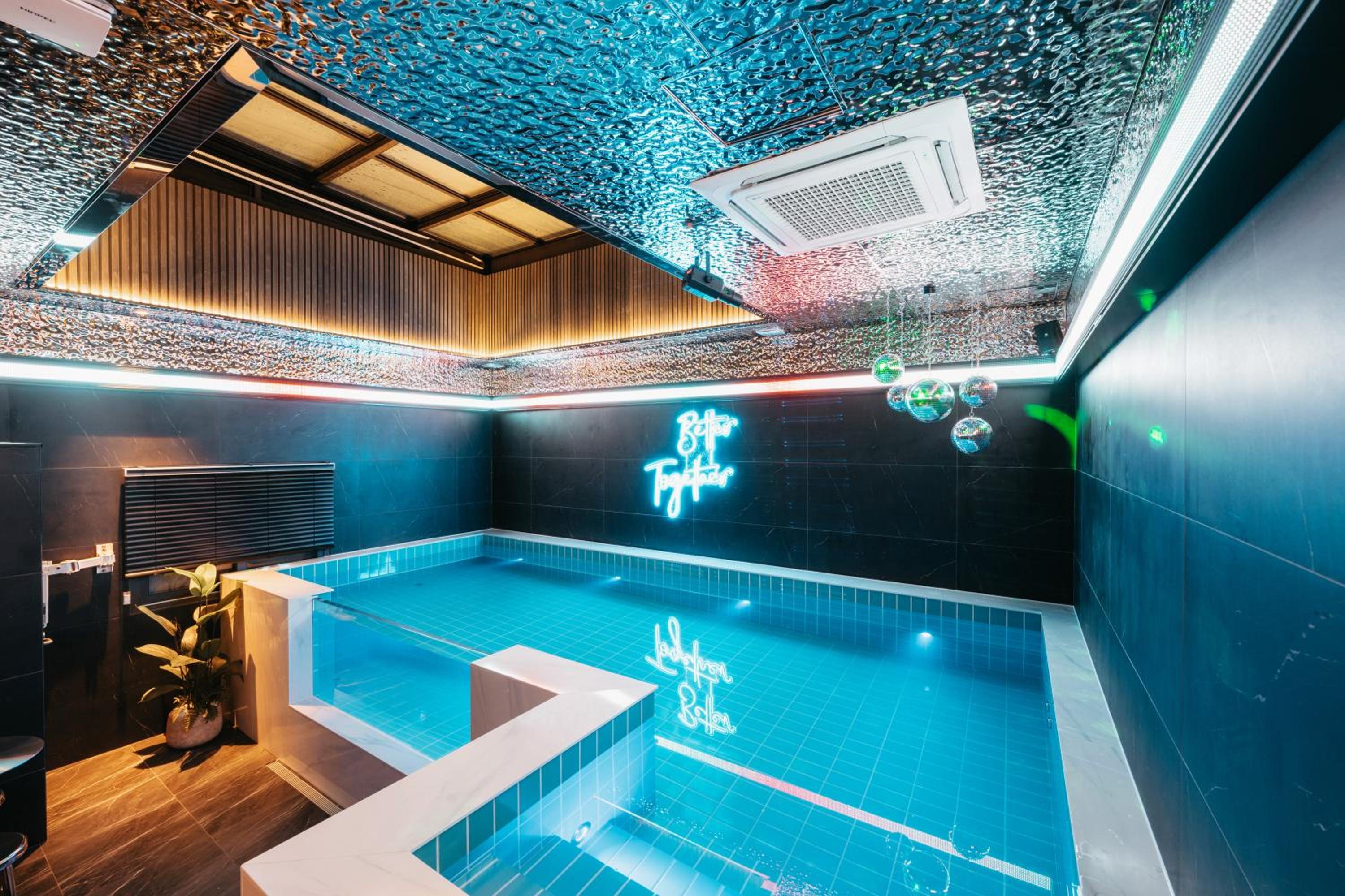 Poolvilla Penthouse - Photo 20