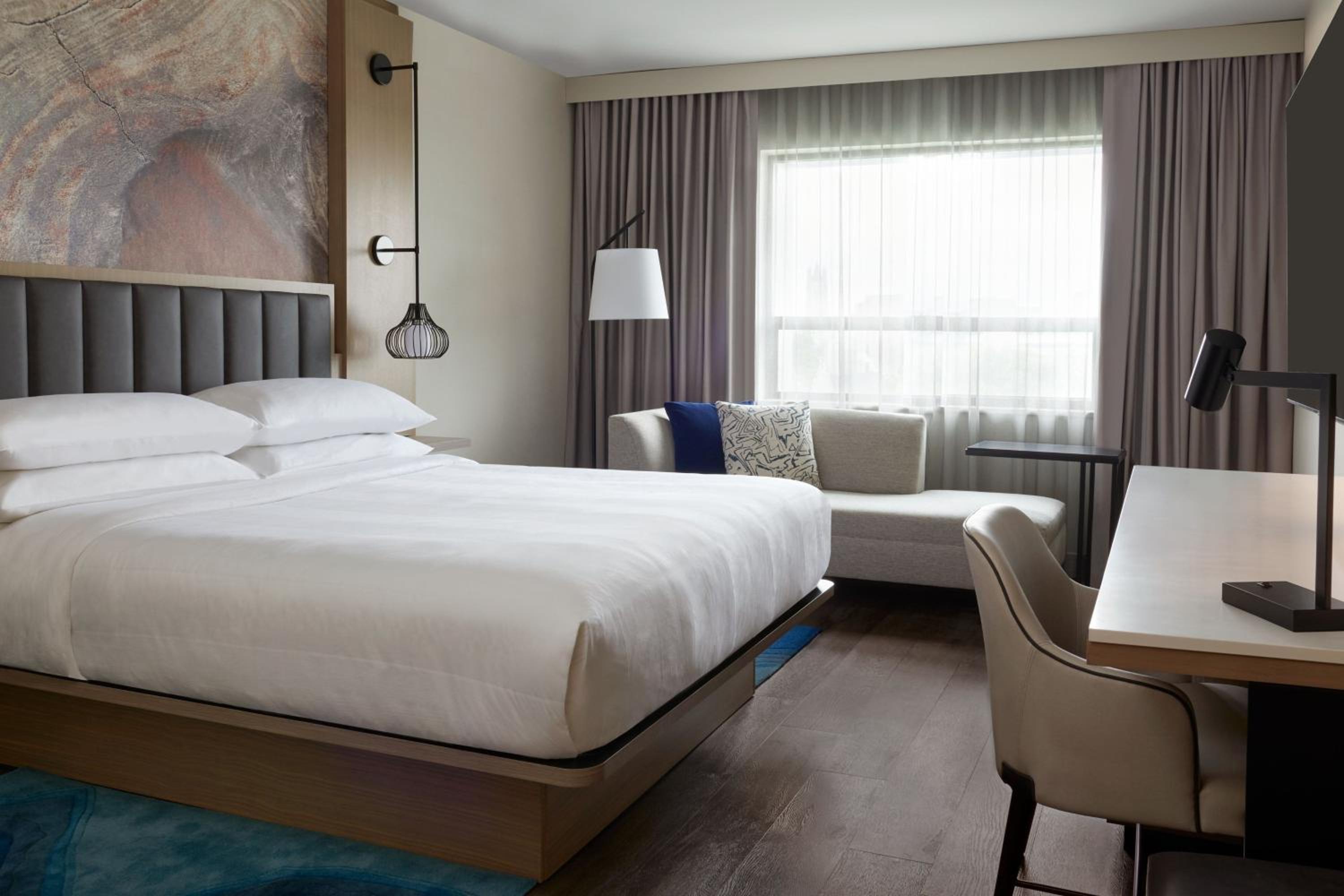 Renovated King Room - High Floor