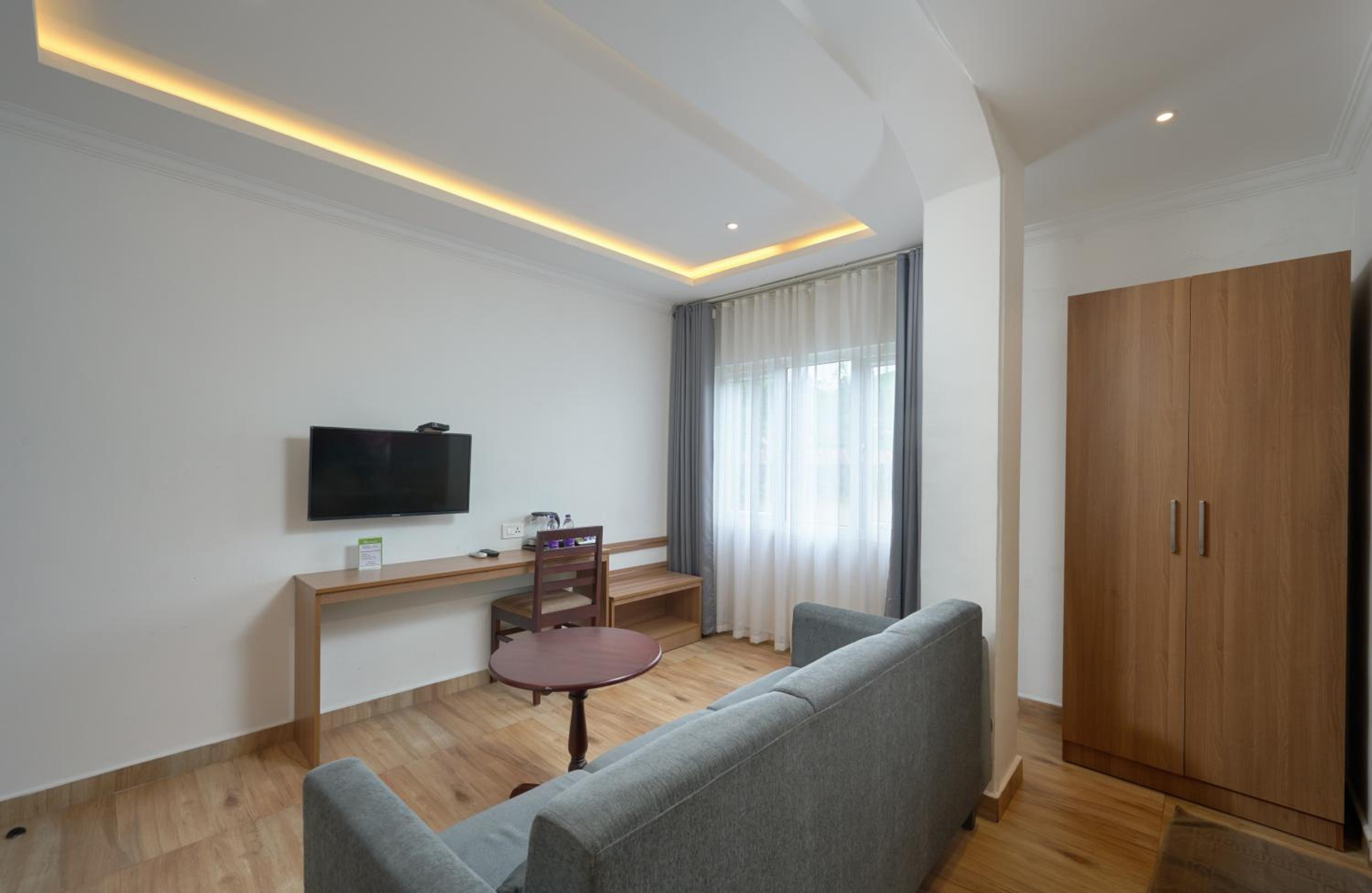 Deluxe Double Room - Photo 10