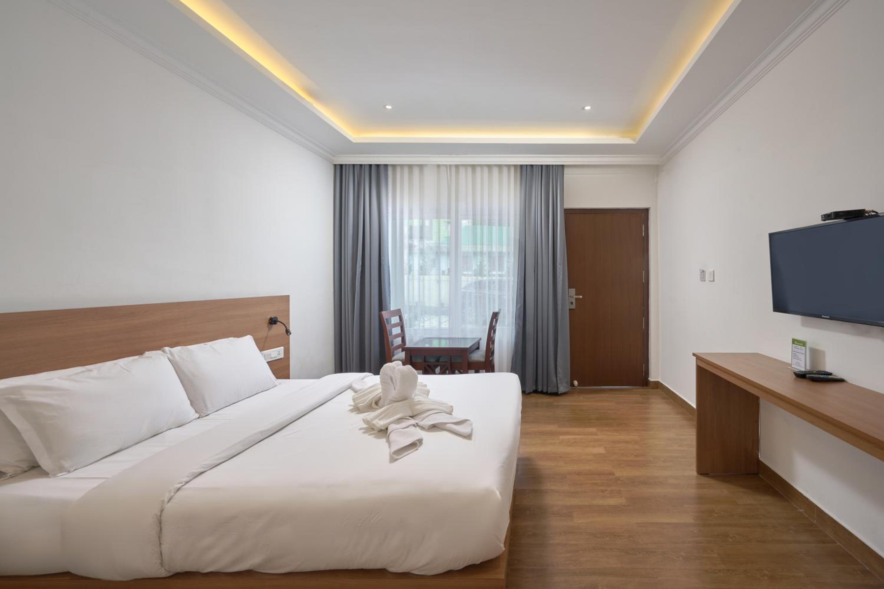 Deluxe Double Room - Photo 7