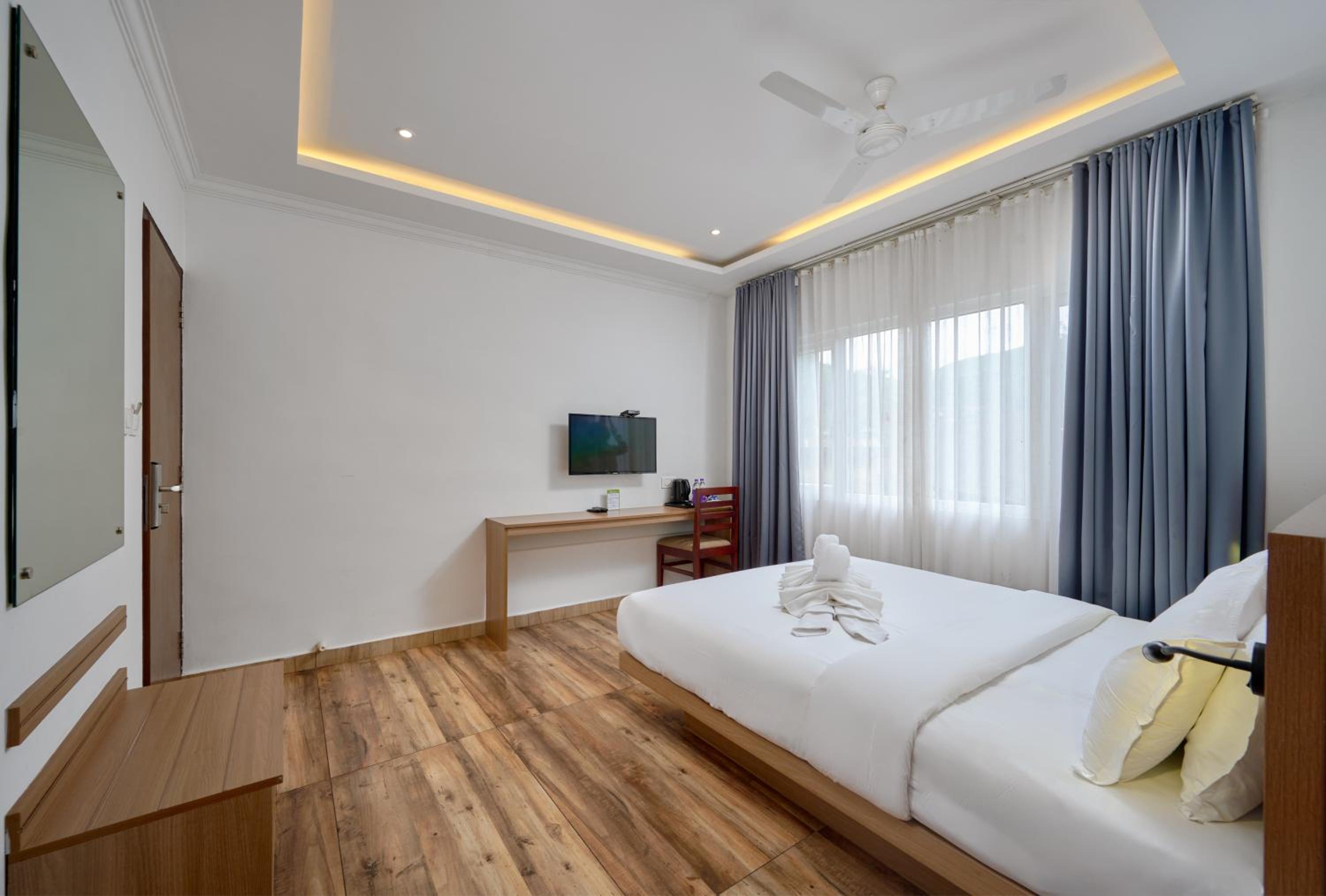 Standard Double Room - Photo 7
