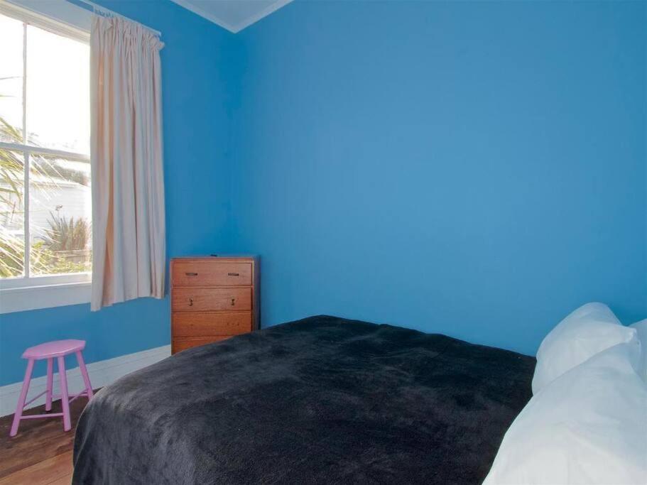 Four-Bedroom House photo 2