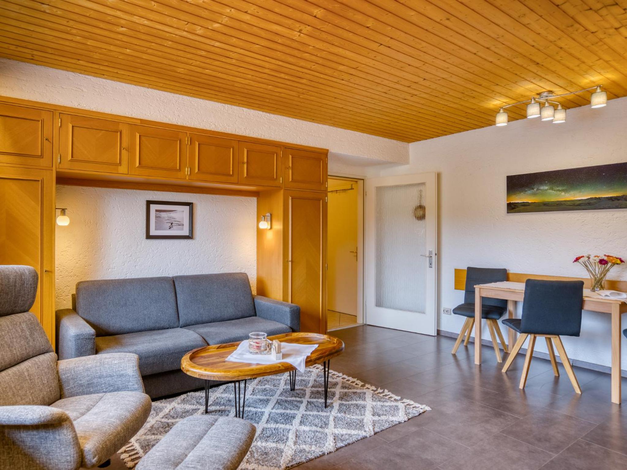 Apartment with Balcony photo 2