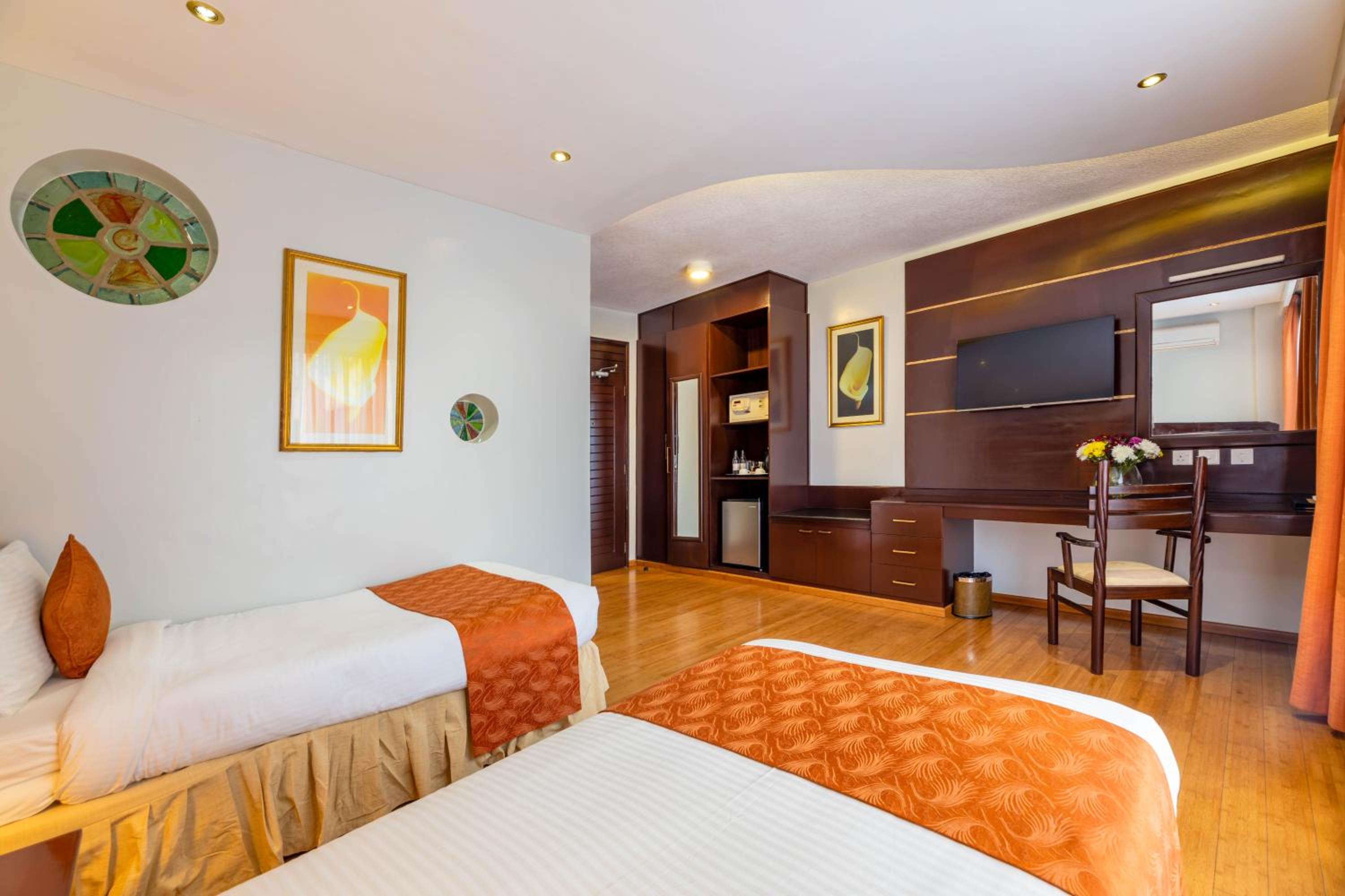 Standard  Double Room - Photo 8