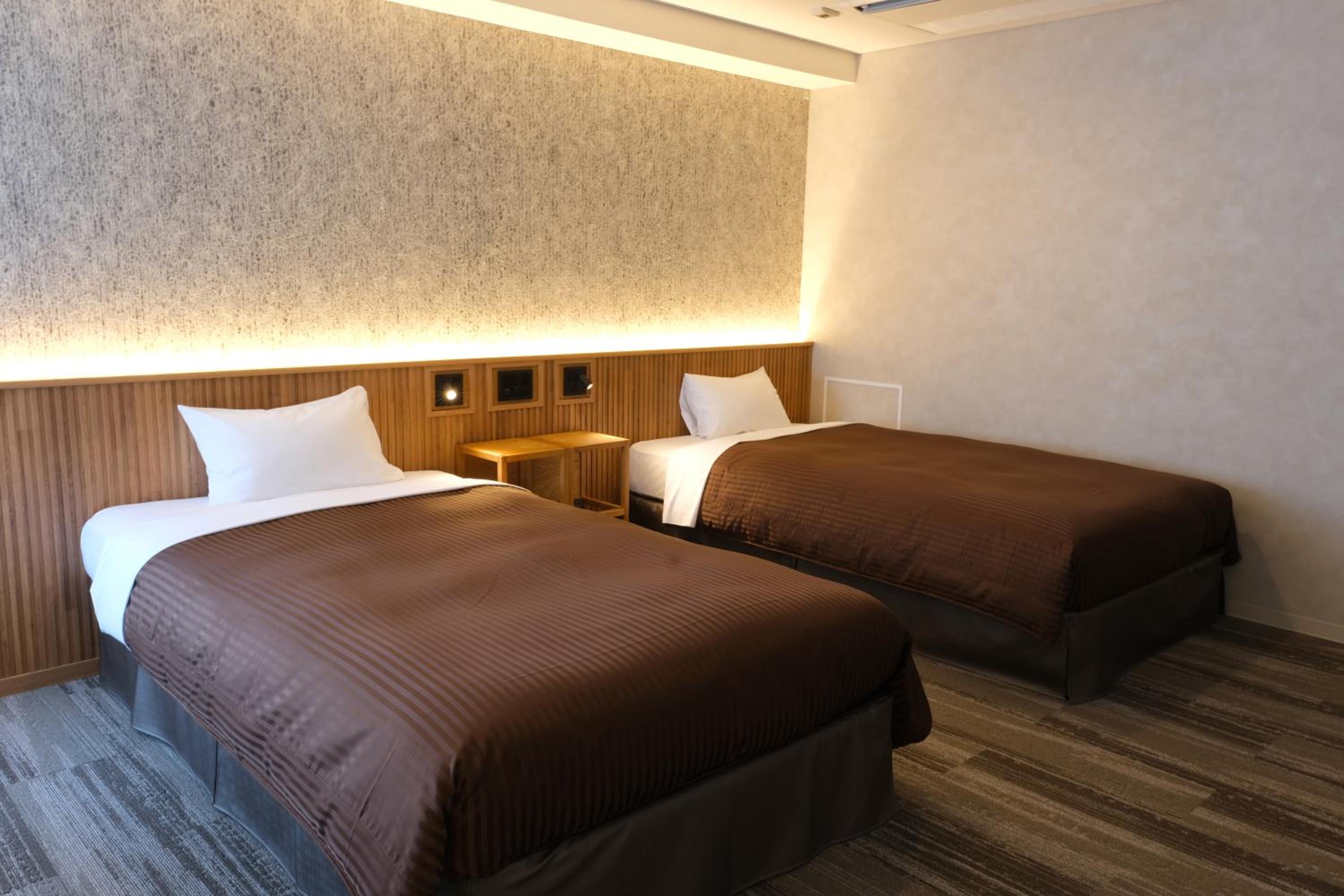 Executive Twin Room - Non-Smoking photo 3