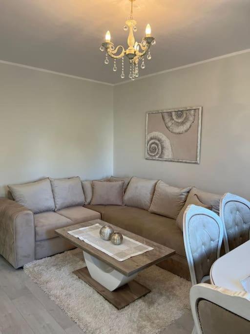 Two-Bedroom Apartment with Terrace photo 2