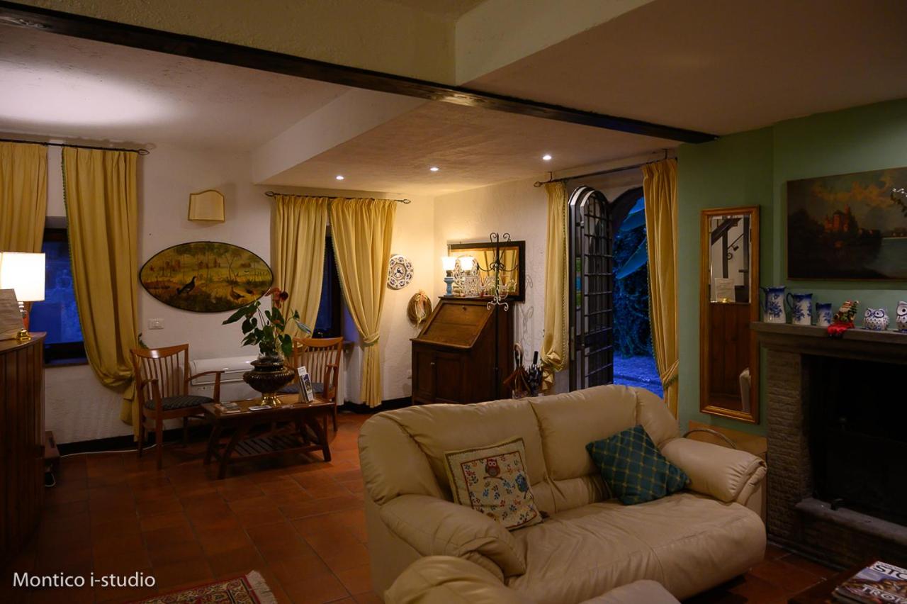 Superior King Room photo 1