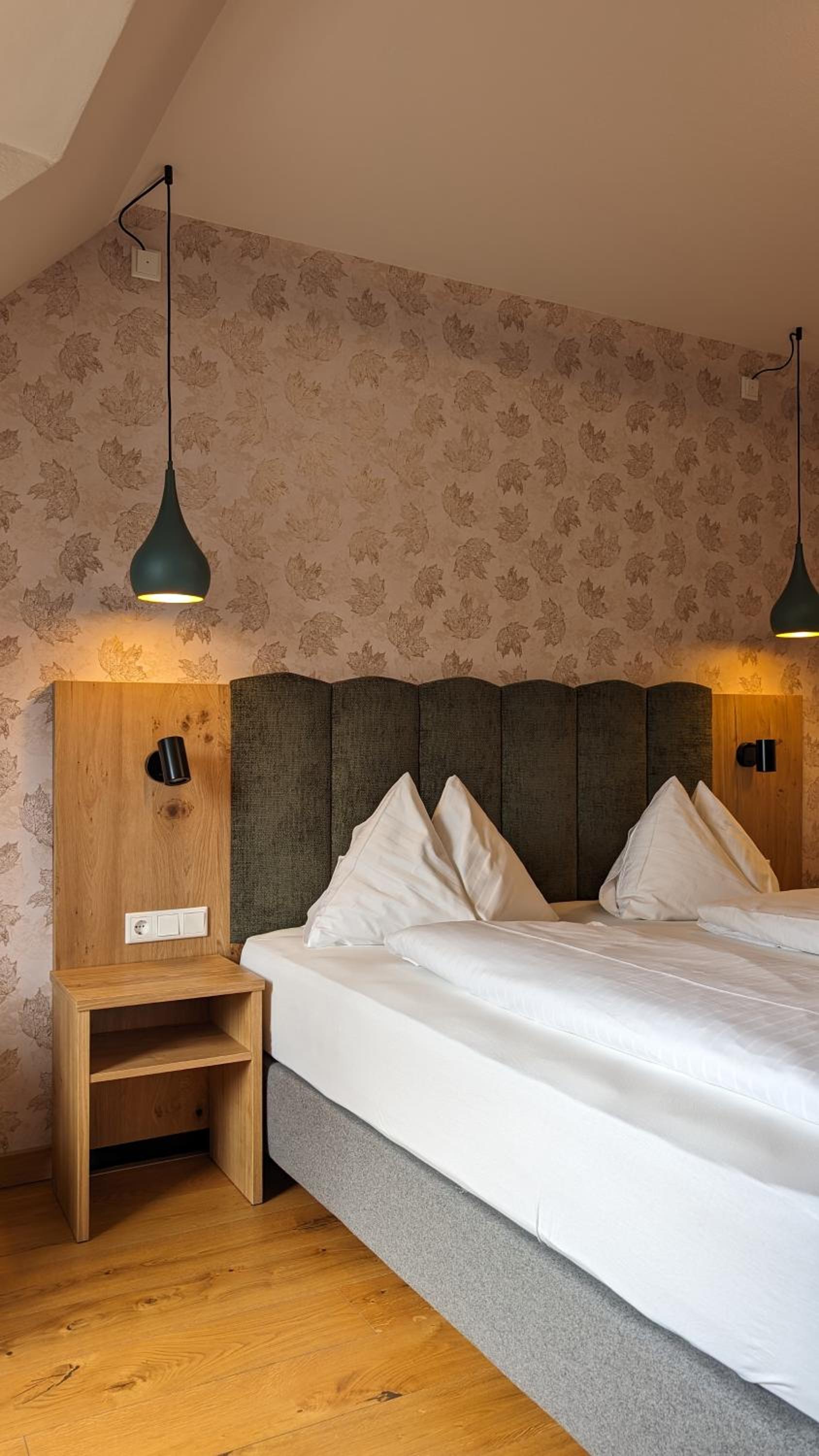 Double Room (1 Adult) - Photo 6