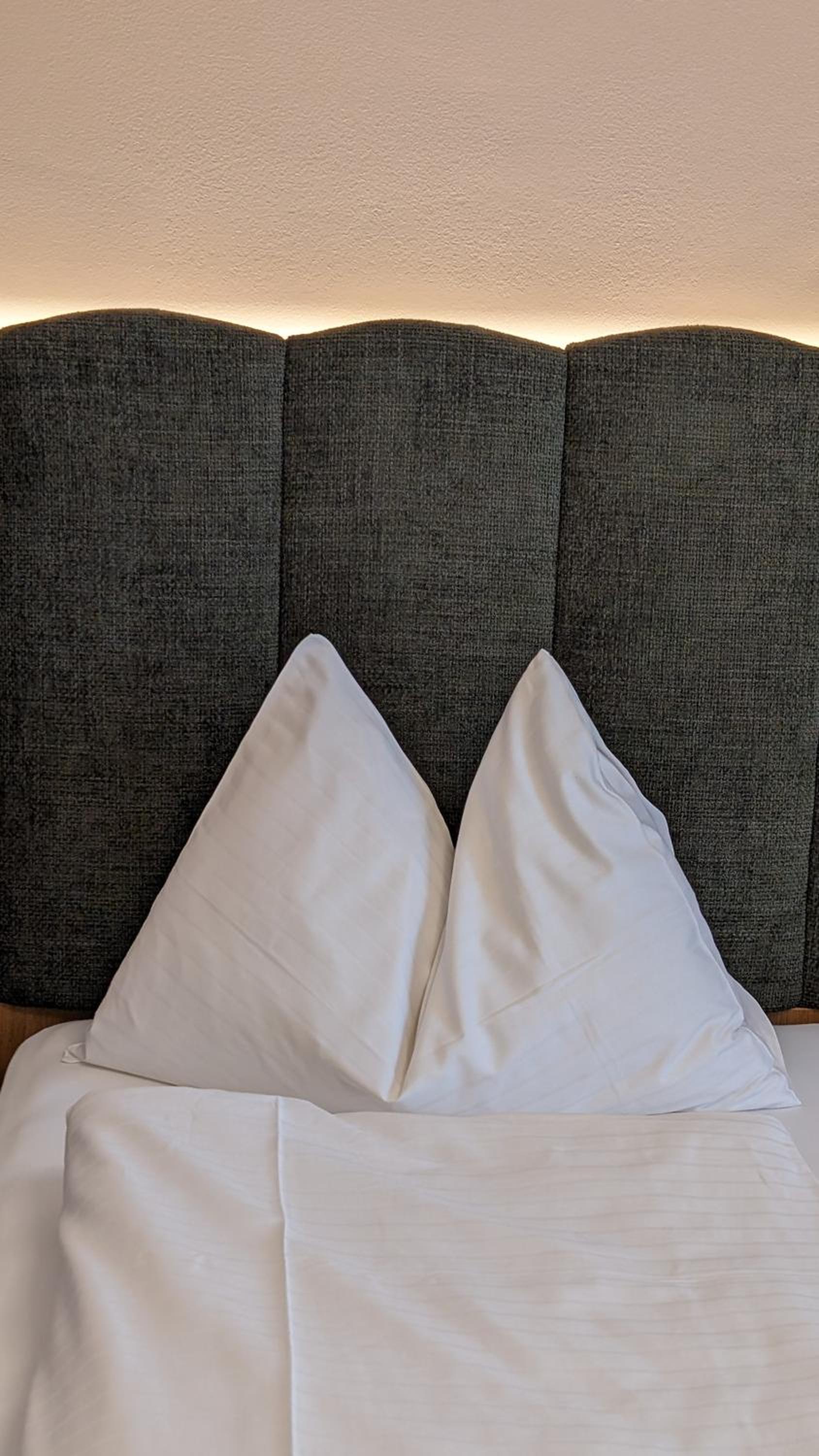 Budget Double Room - Photo 1