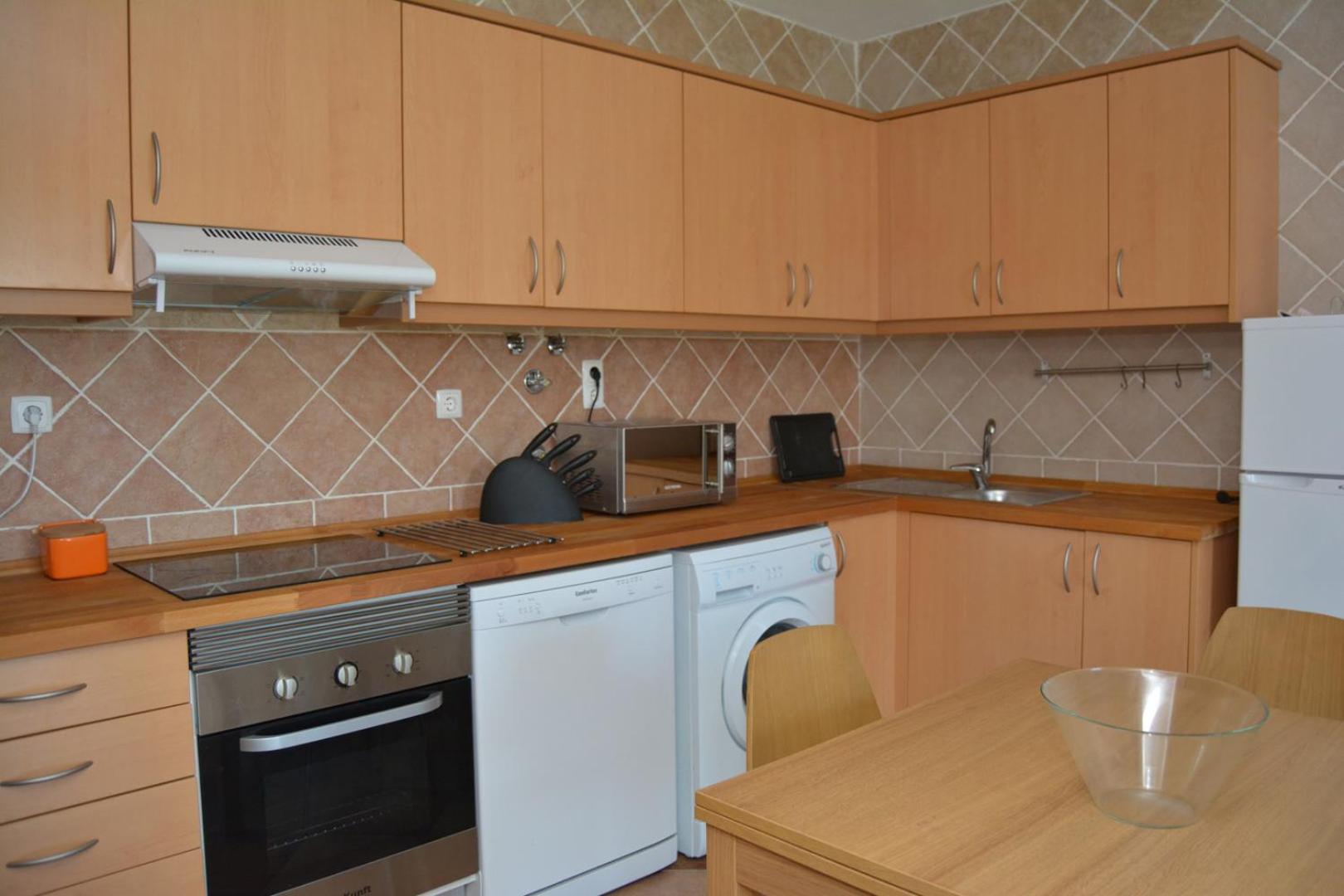 Two-Bedroom Apartment - Photo 6
