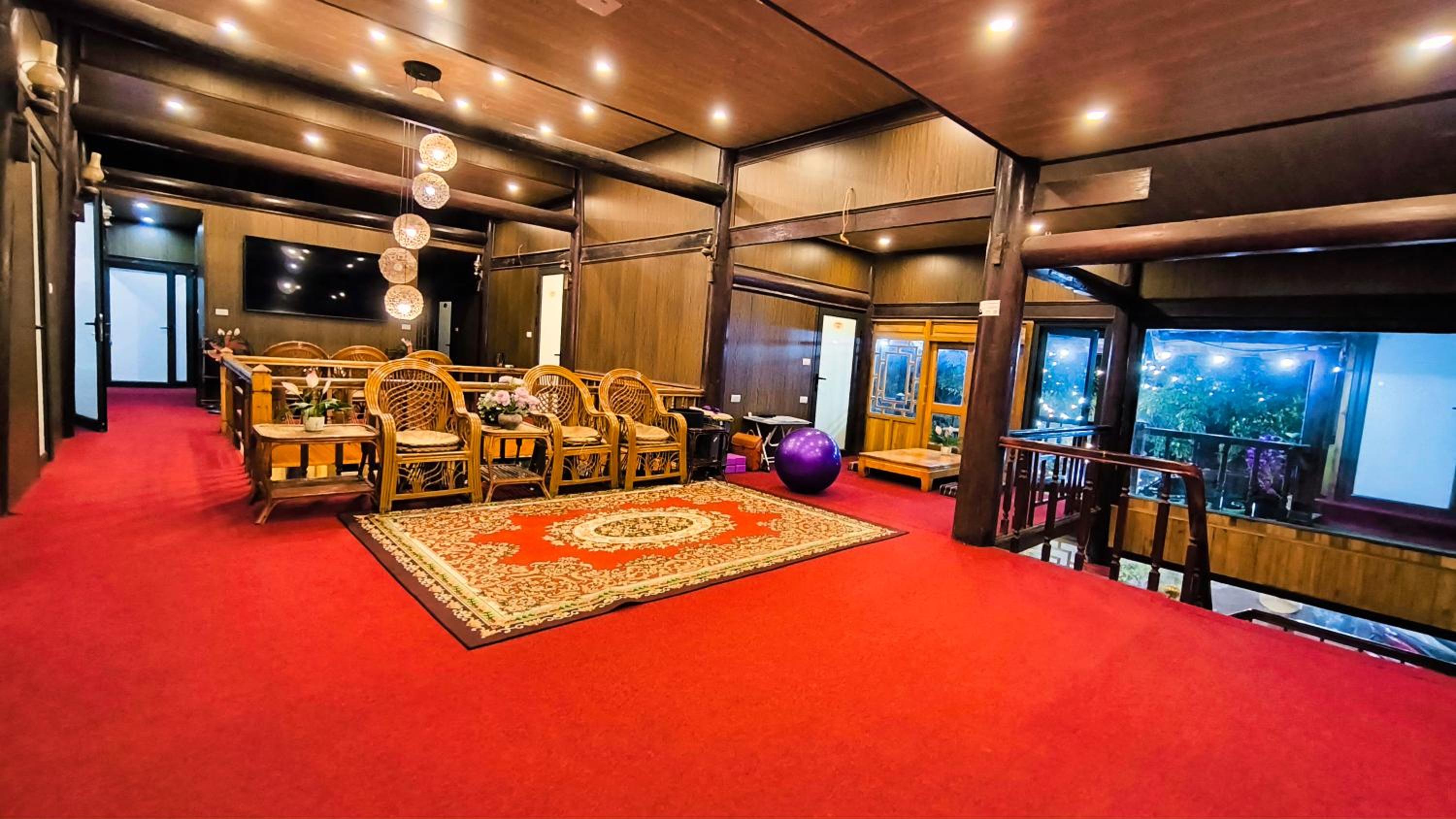 10-Bed Mixed Dormitory Room photo 3