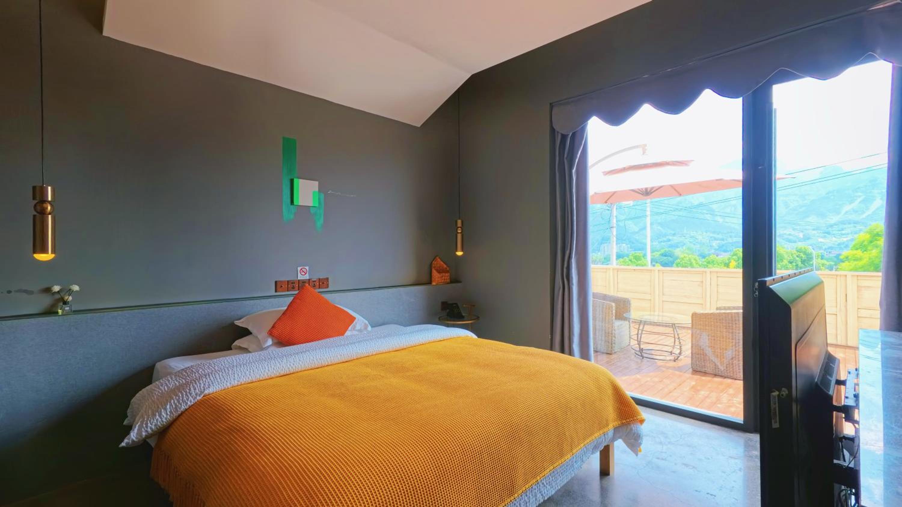 King Room with Terrace