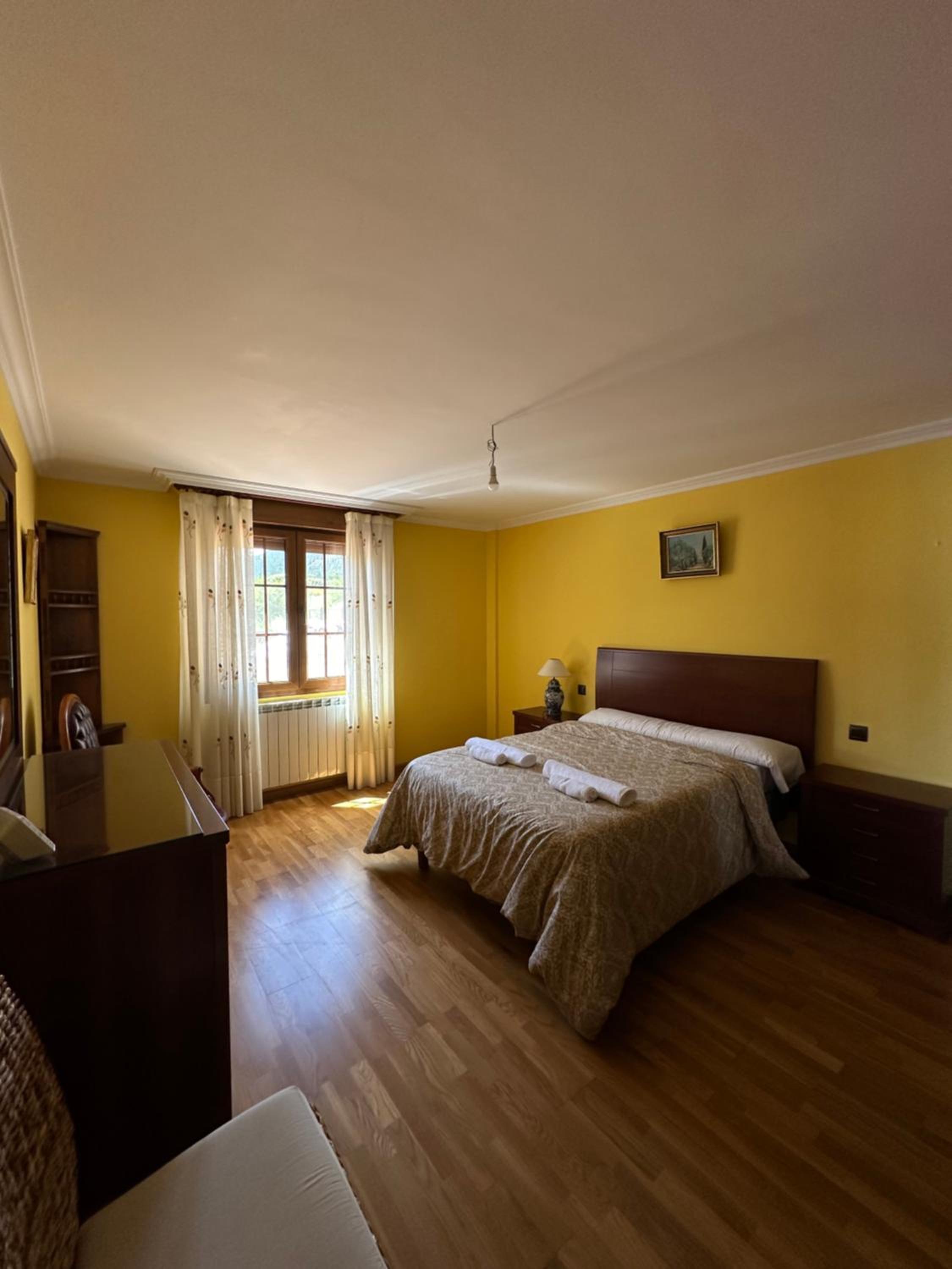 Casa de cuatro habitaciones