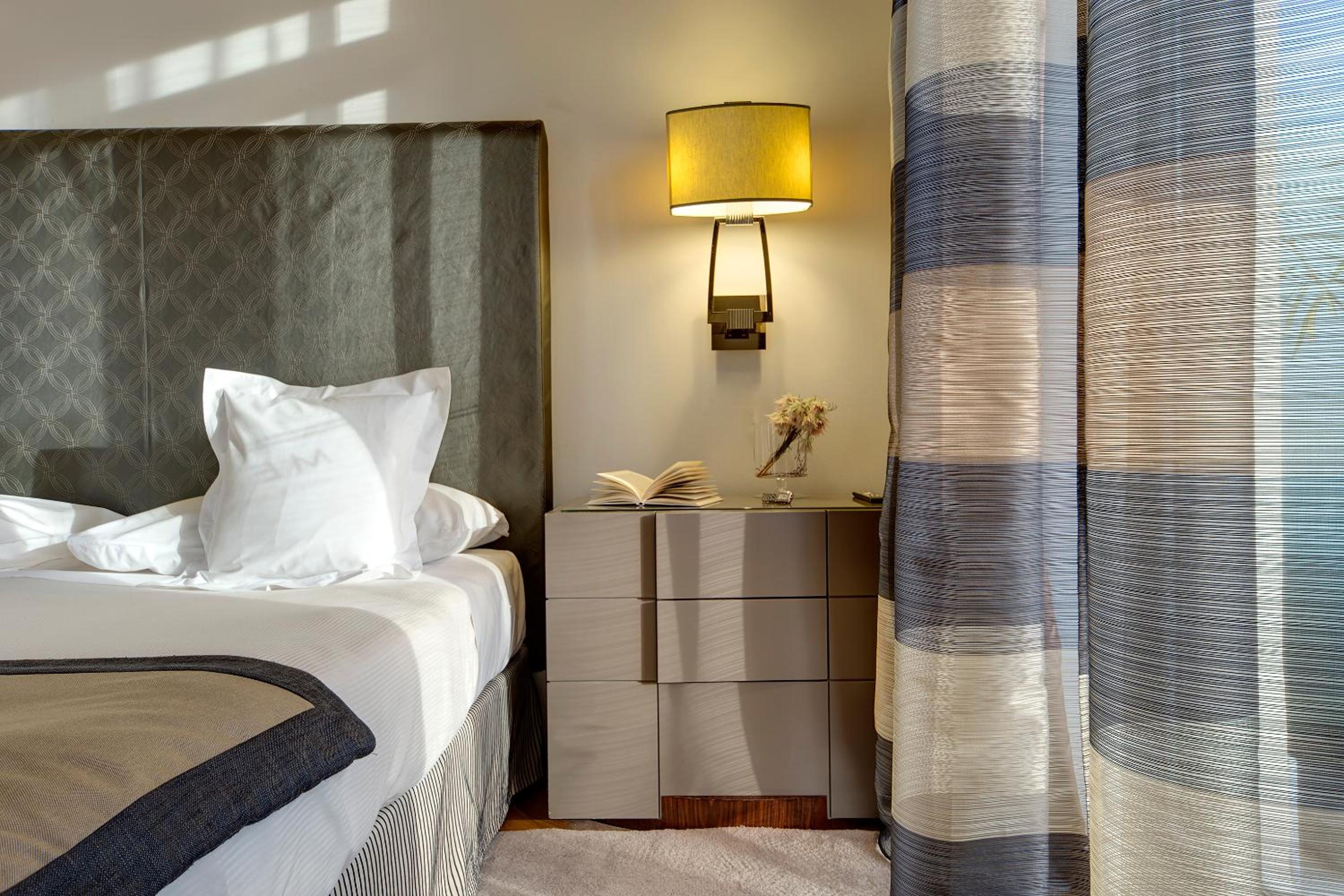 Supreme Room with Terrace and Spa Access - Photo 5