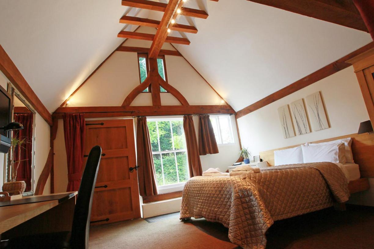 Double Room - Photo 7