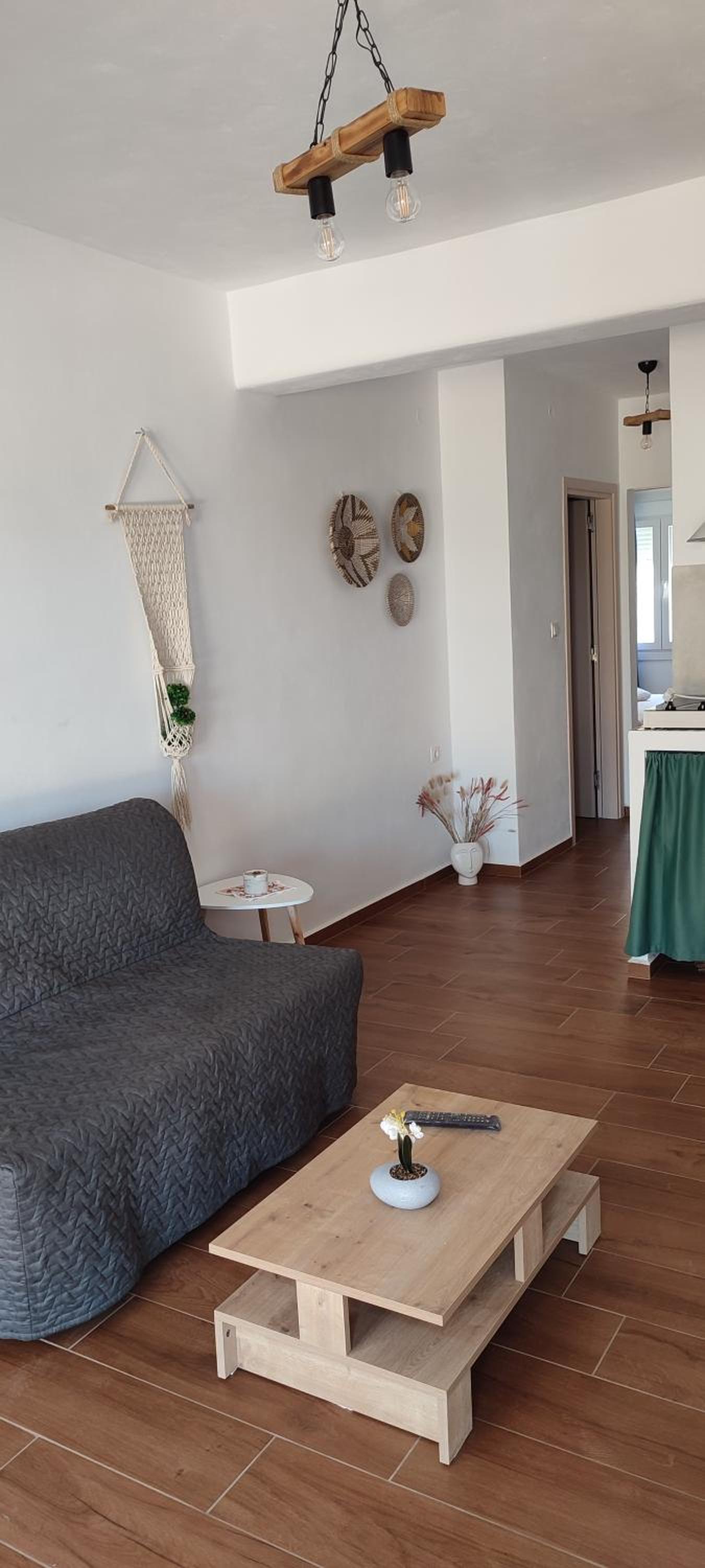 One-Bedroom House photo 1