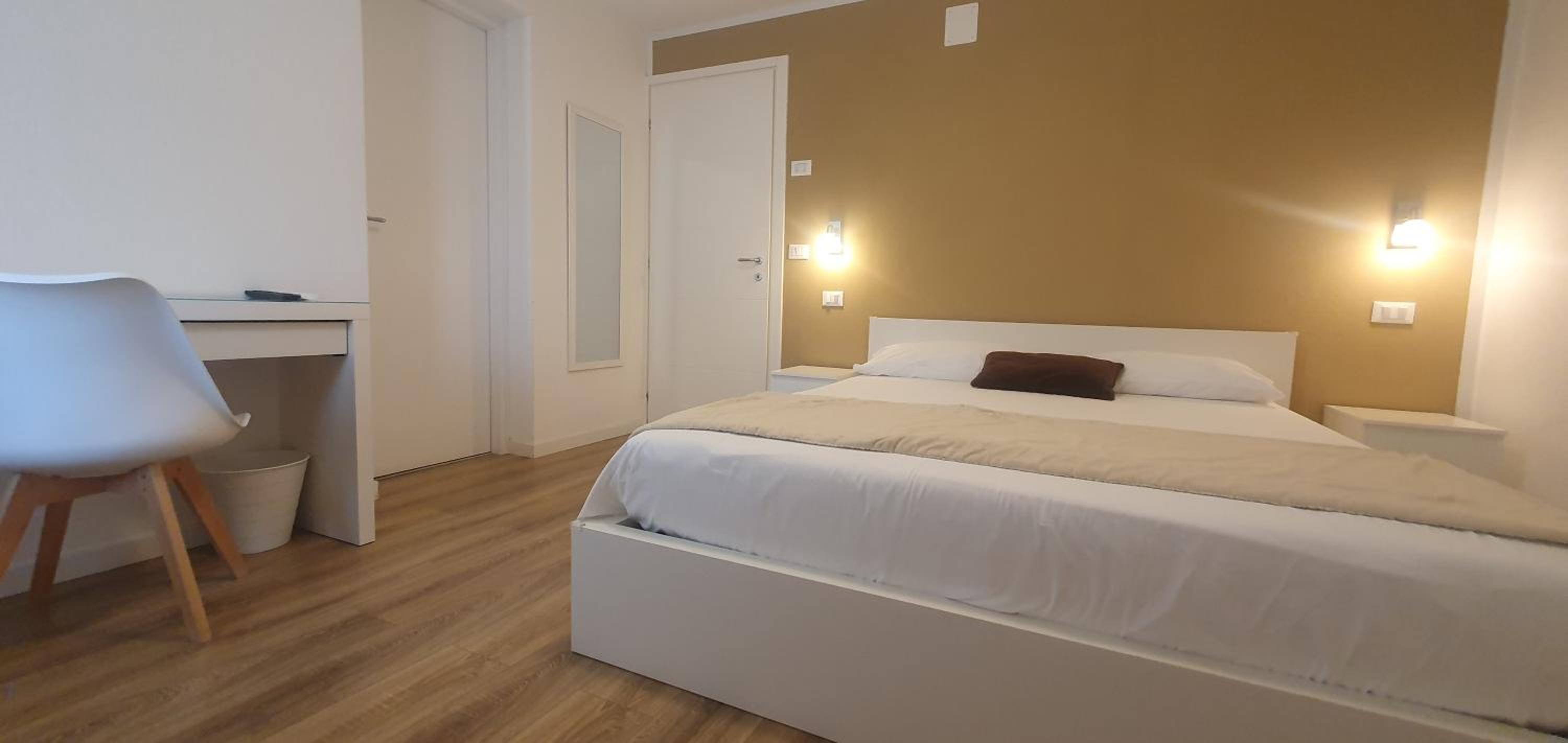 Deluxe Room (2 Adults + 1 Child) photo 2