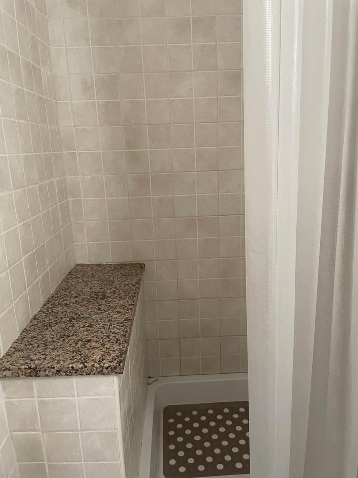 Apartment - Photo 46