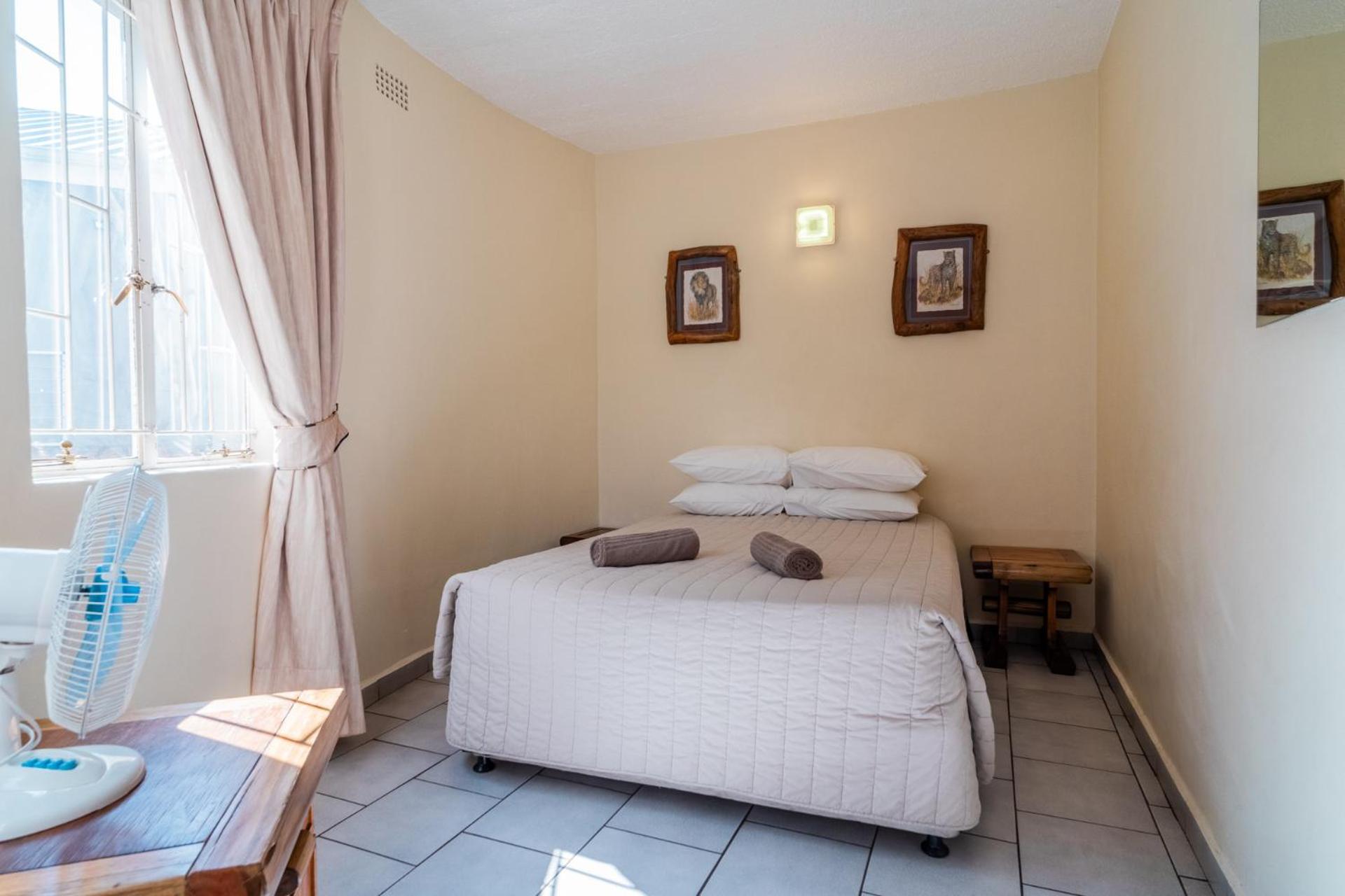 8 Sleeper Rondavel 3 * (Bungalow)