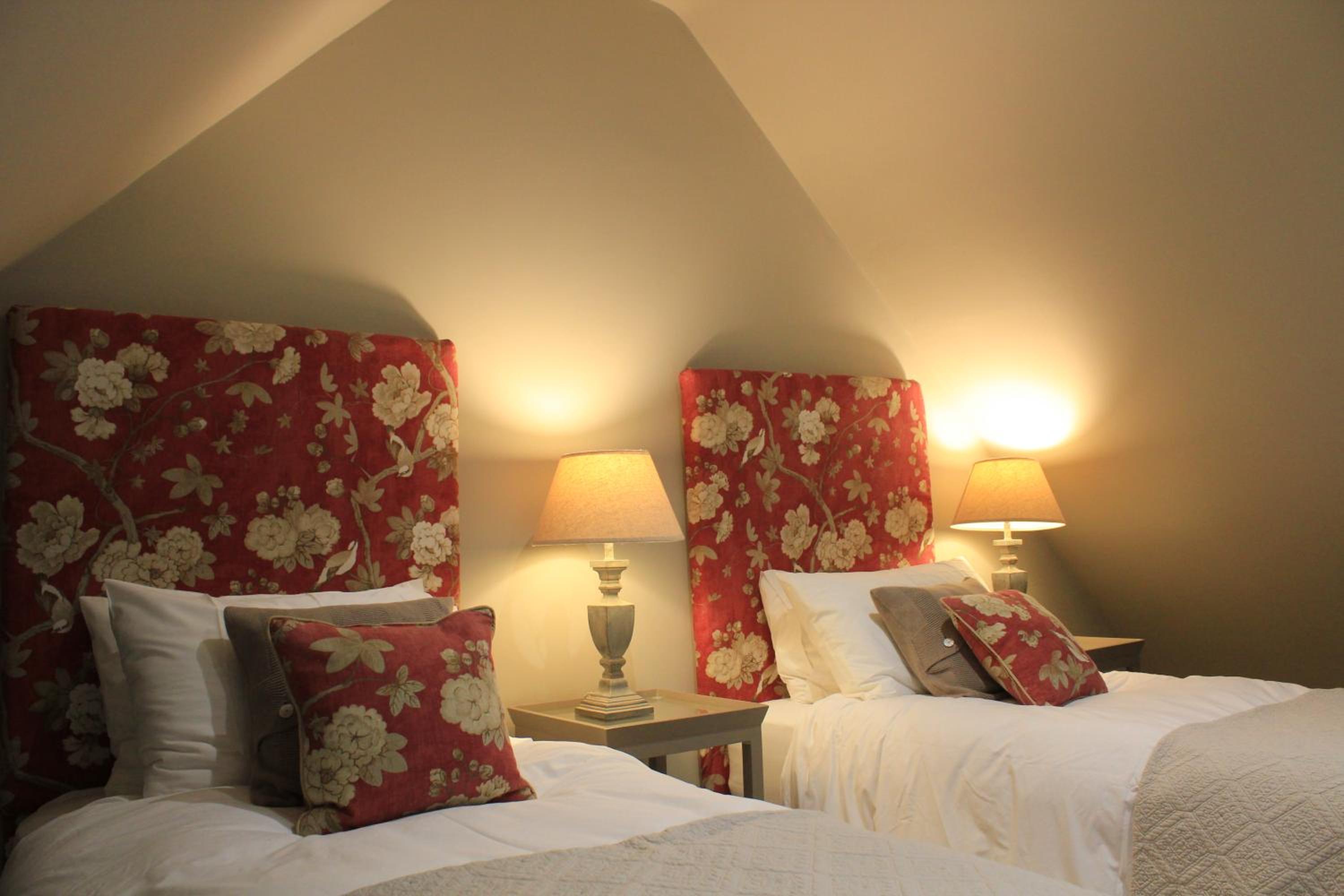 Deluxe Family Suite photo 1