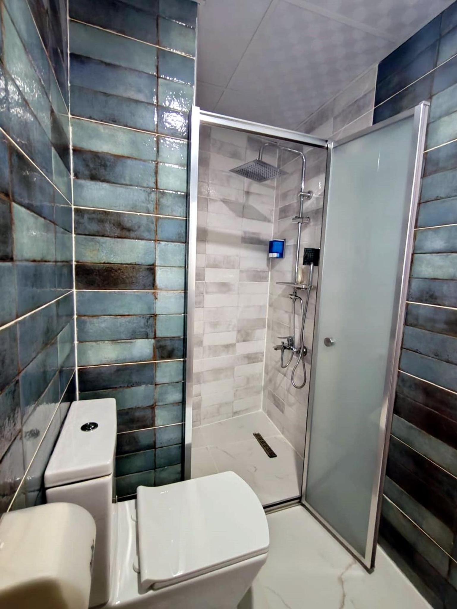 Double Room - Photo 15