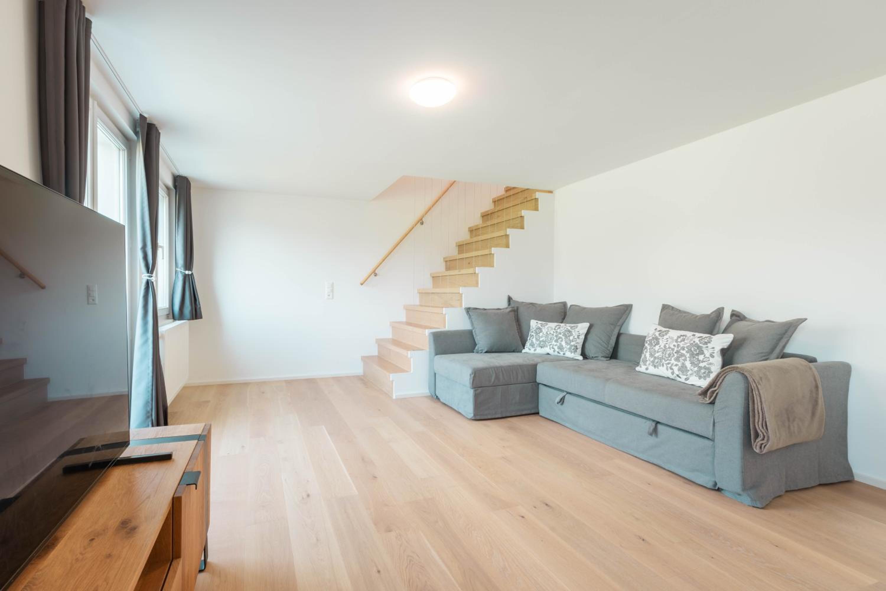 Three-Bedroom Apartment photo 1