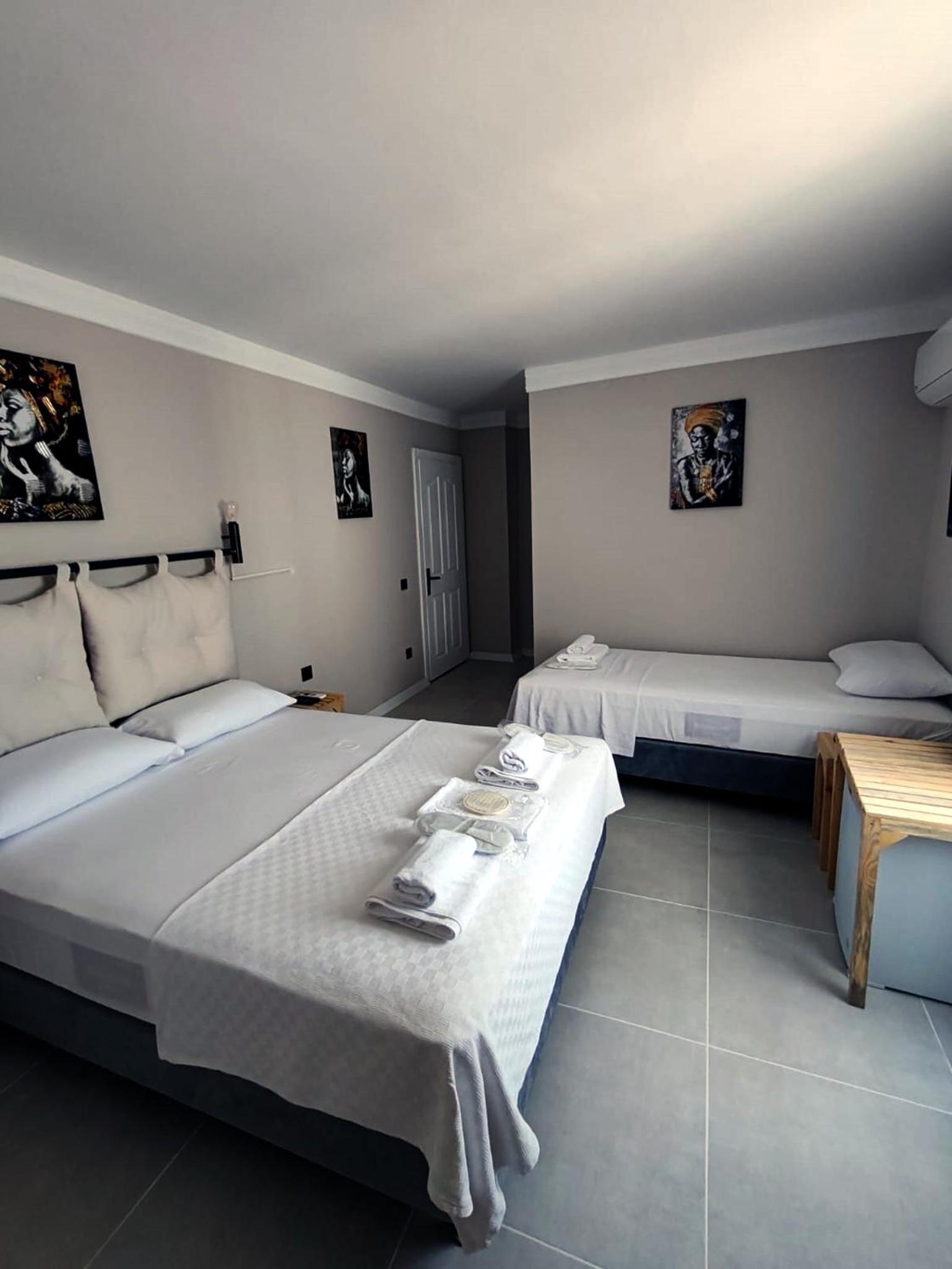 Triple Room - Photo 2