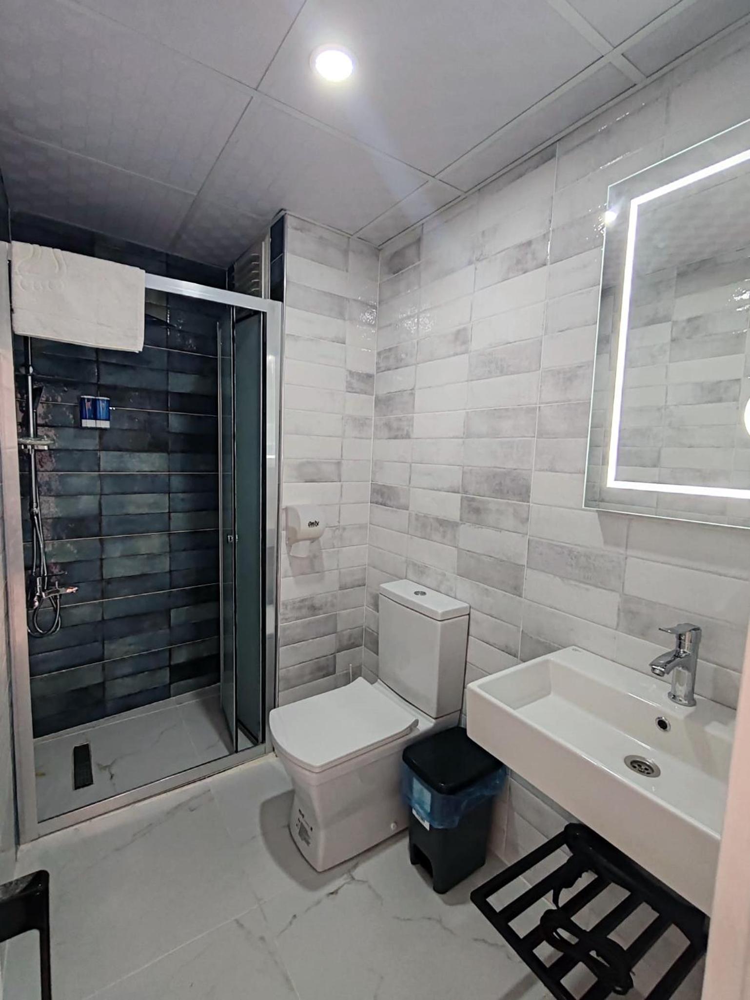 Deluxe Triple Room - Photo 6