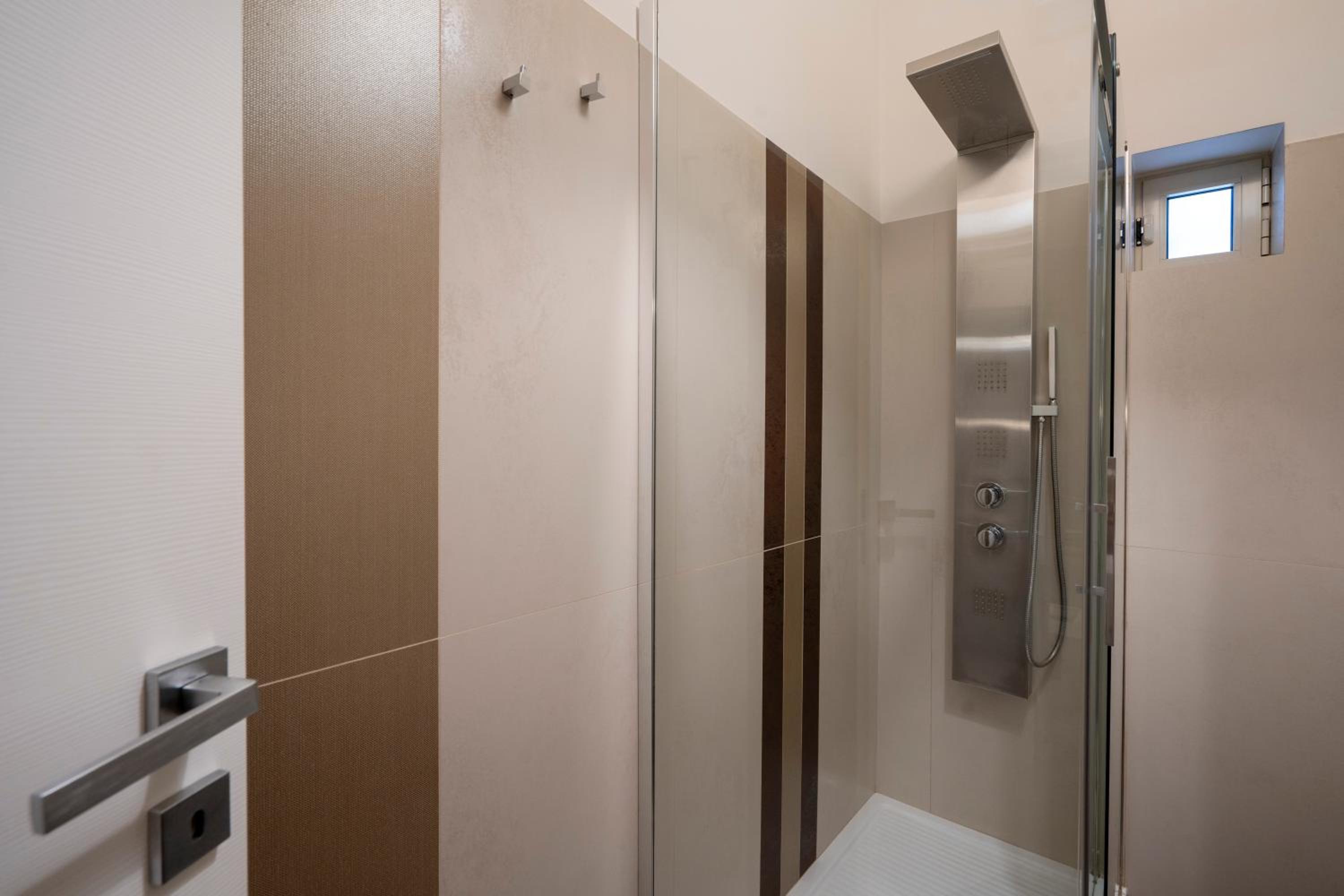 Apartment - Ground Floor photo 1