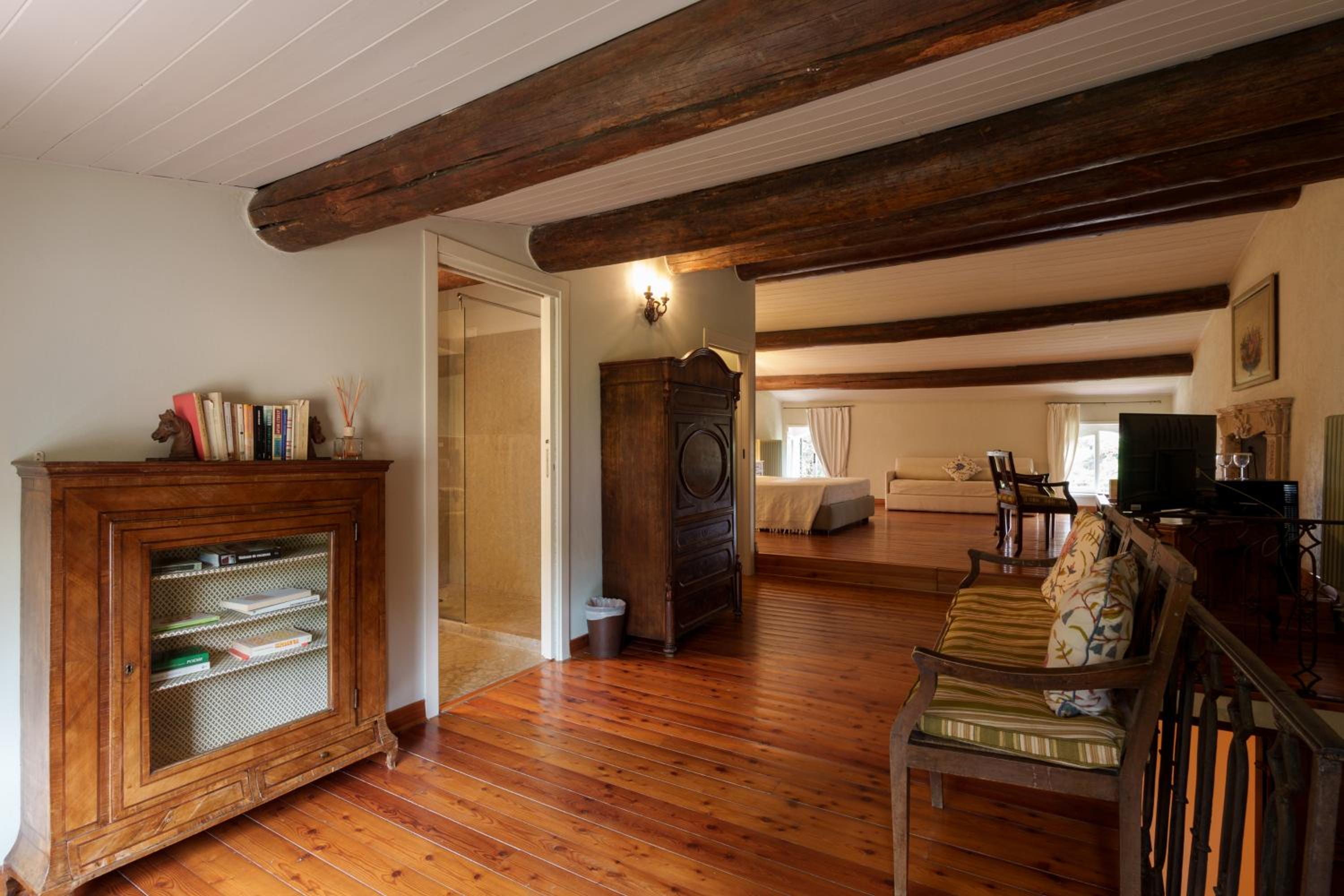 Superior Suite photo 1