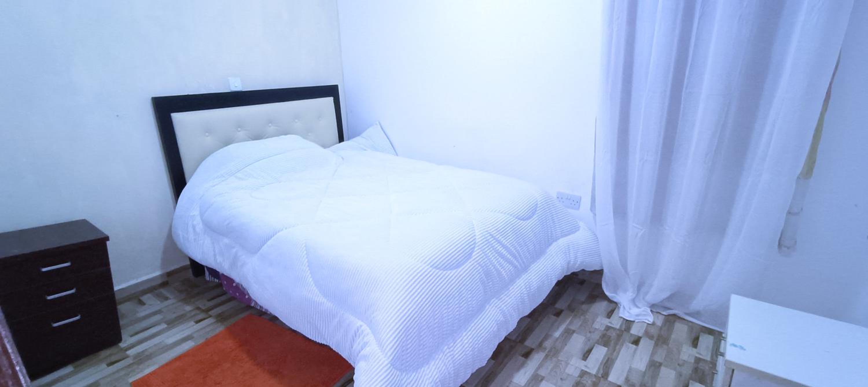 One-Bedroom Apartment - Photo 30