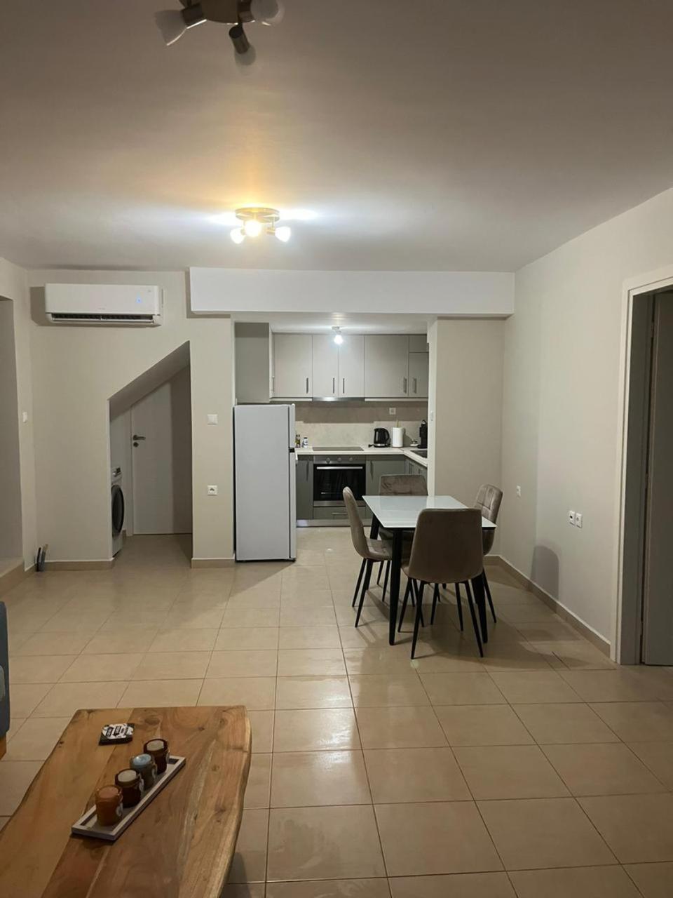 Two-Bedroom House photo 3