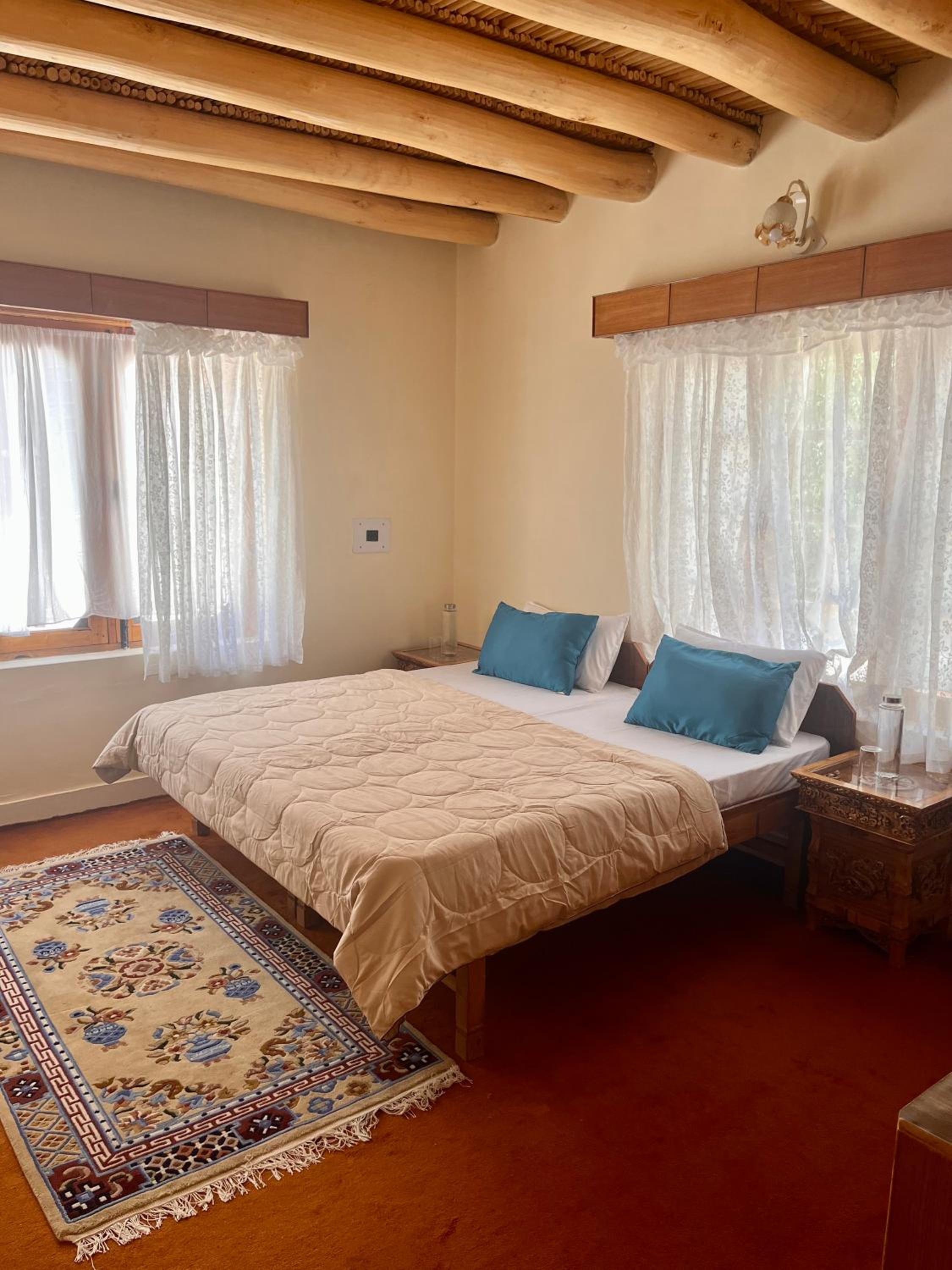 Double Room with Shared Bathroom photo 3