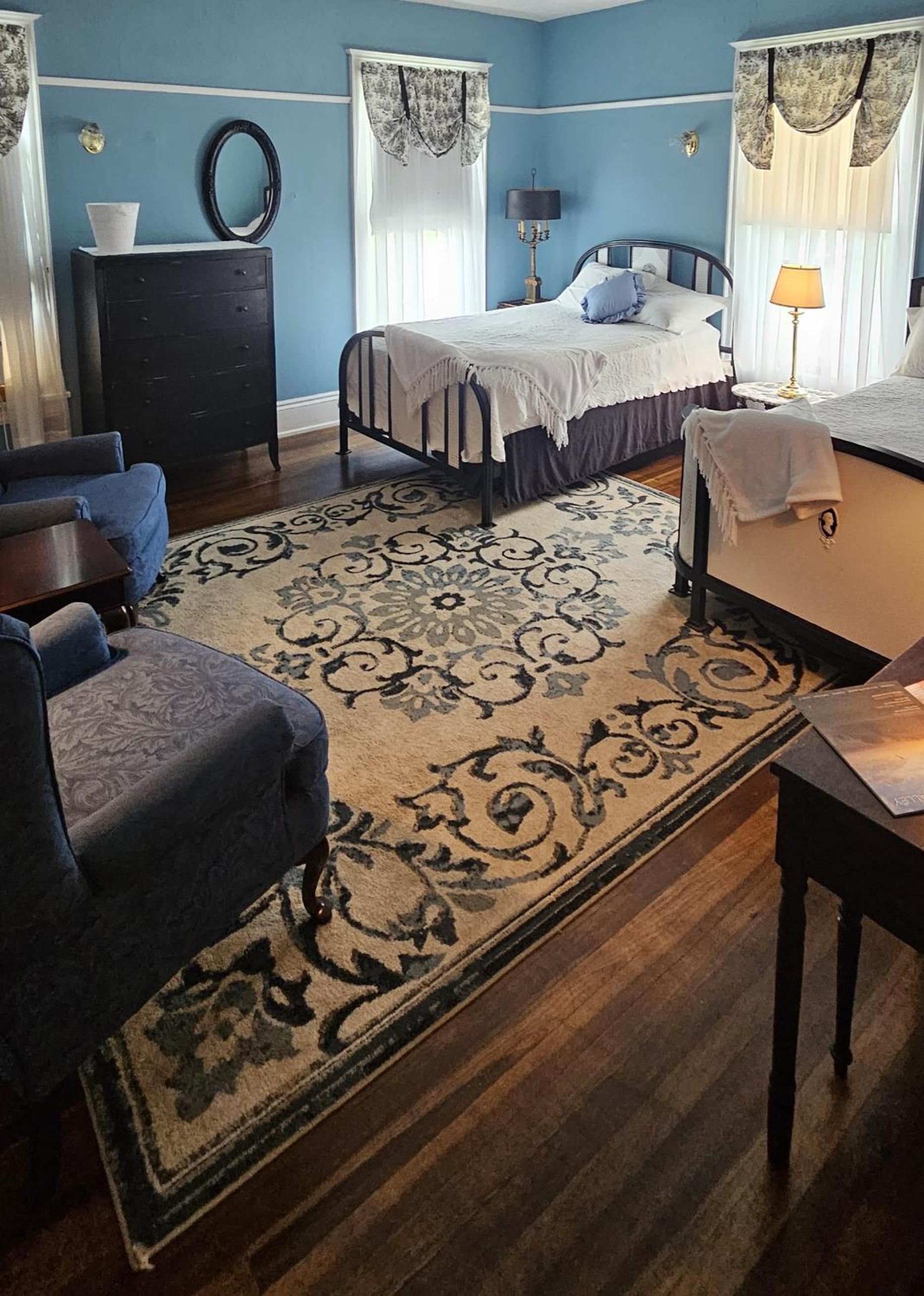 Double Room With Private Bathroom photo 2