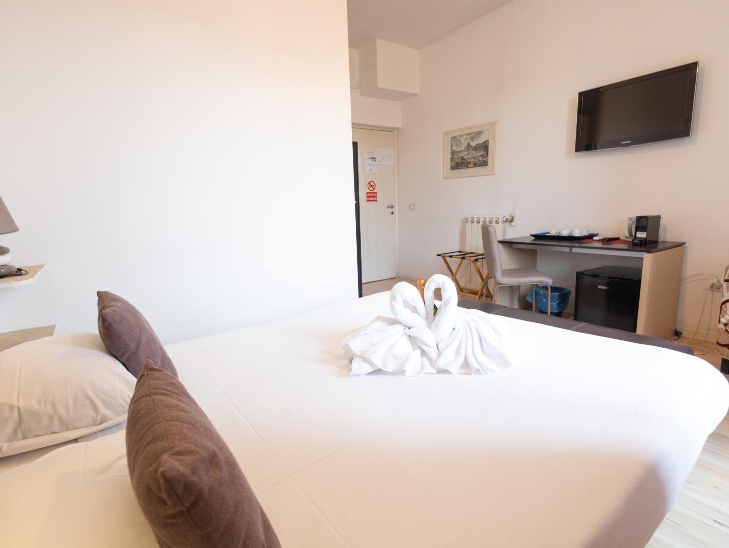 Double Room photo 3
