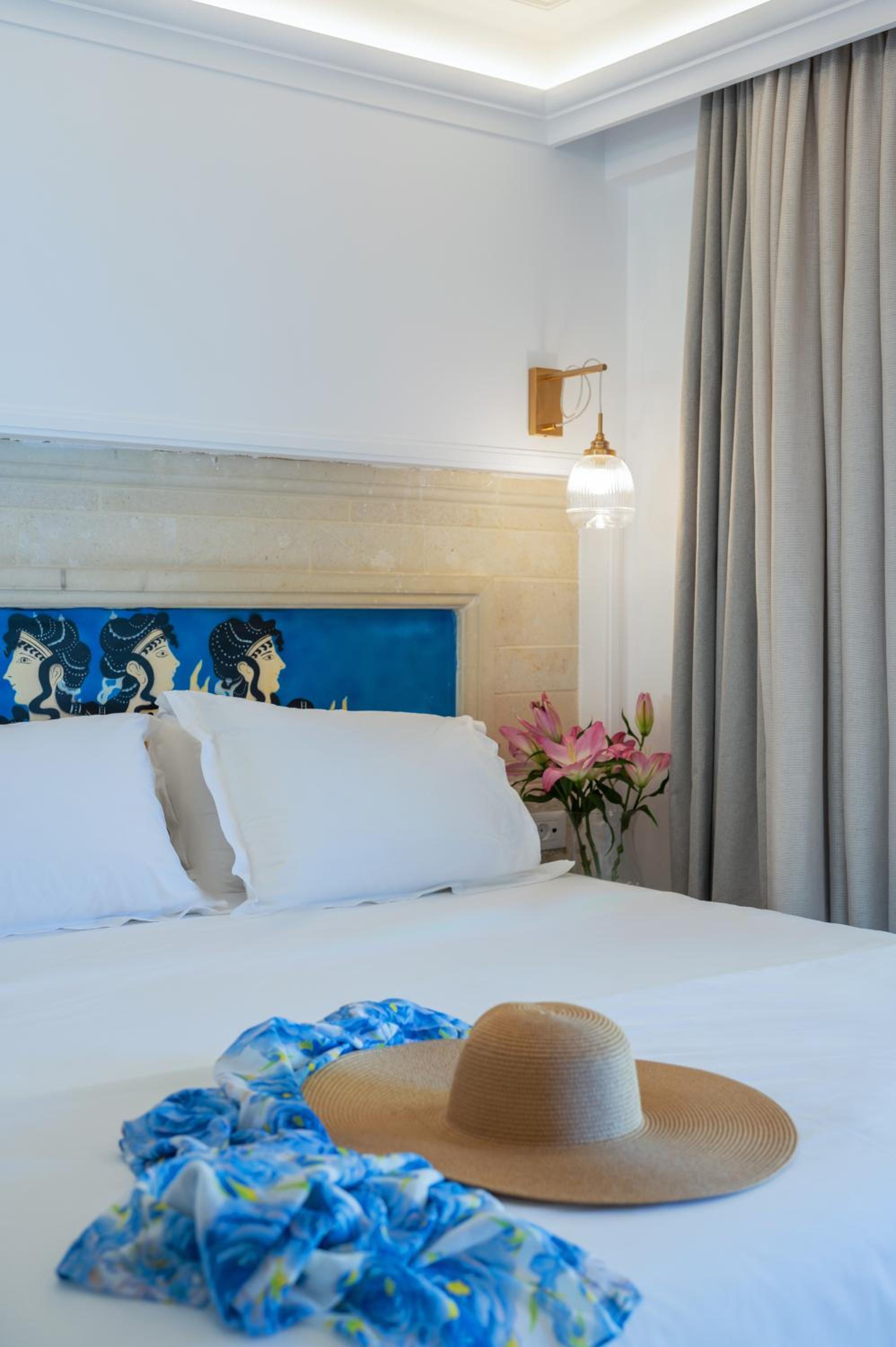 Superior Suite With Balcony Side Sea View
