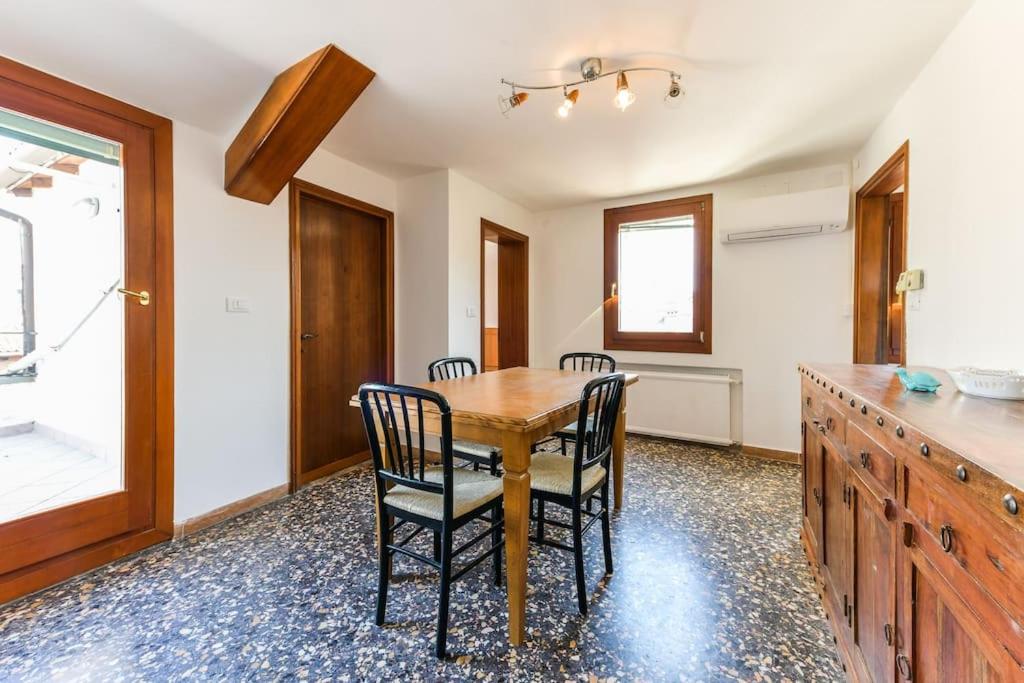 Standard Apartment photo 3