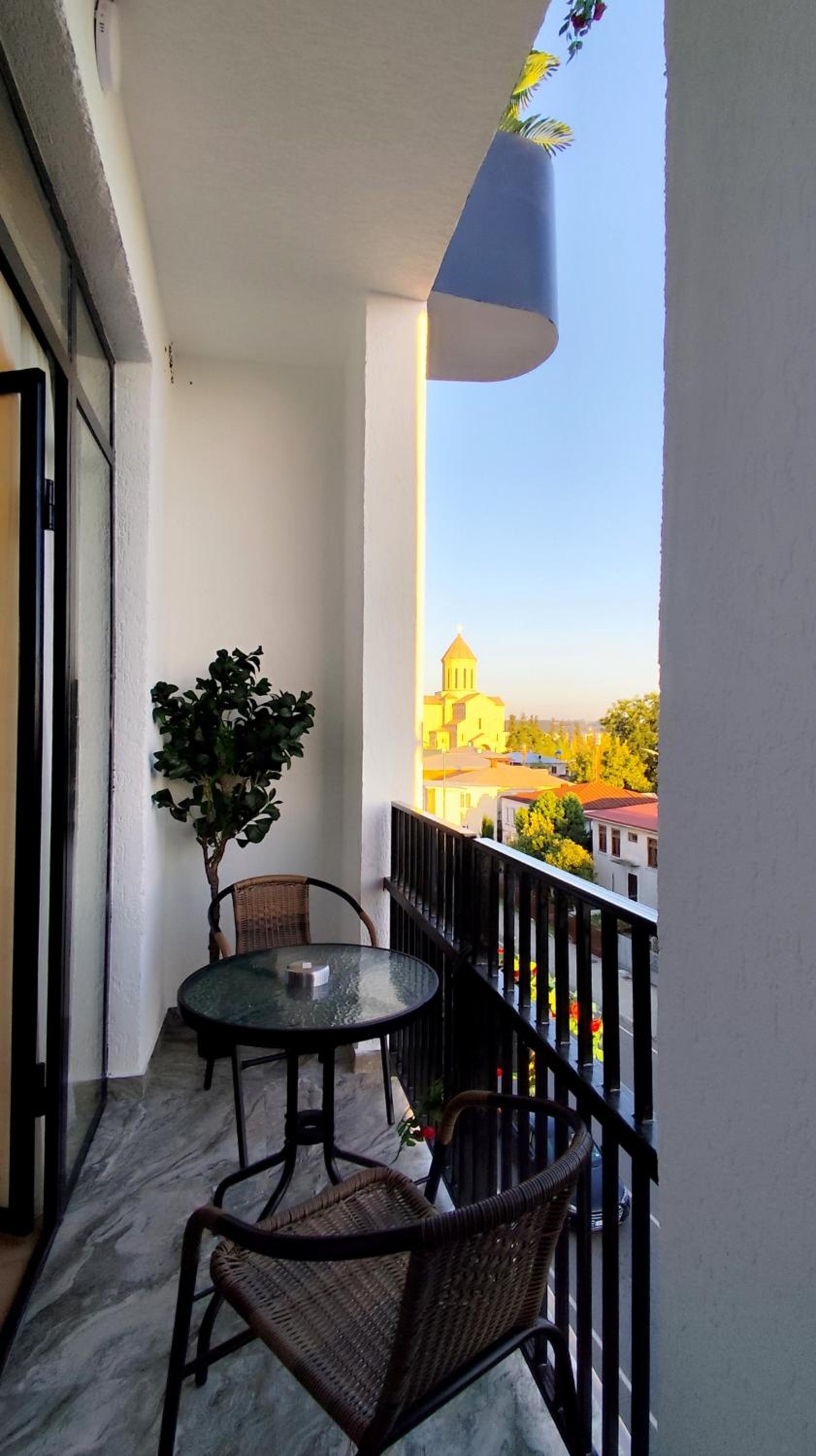 Twin Room with Balcony photo 3