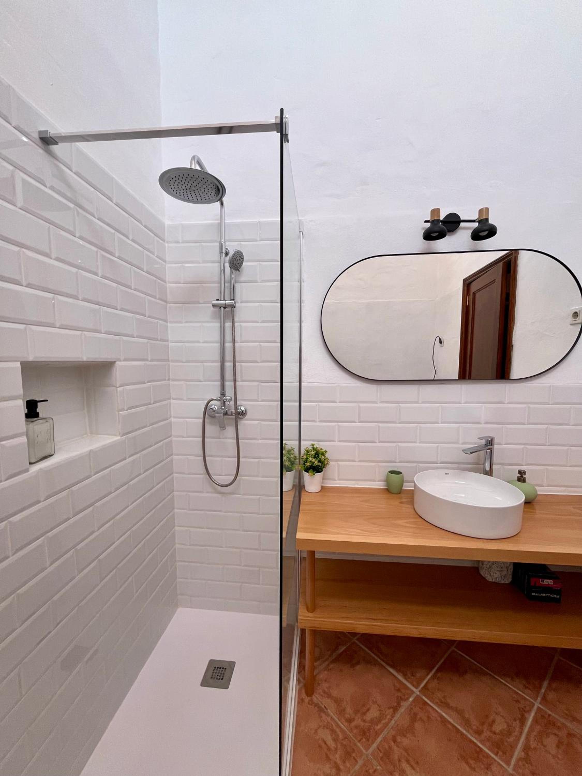 Two-Bedroom House photo 3