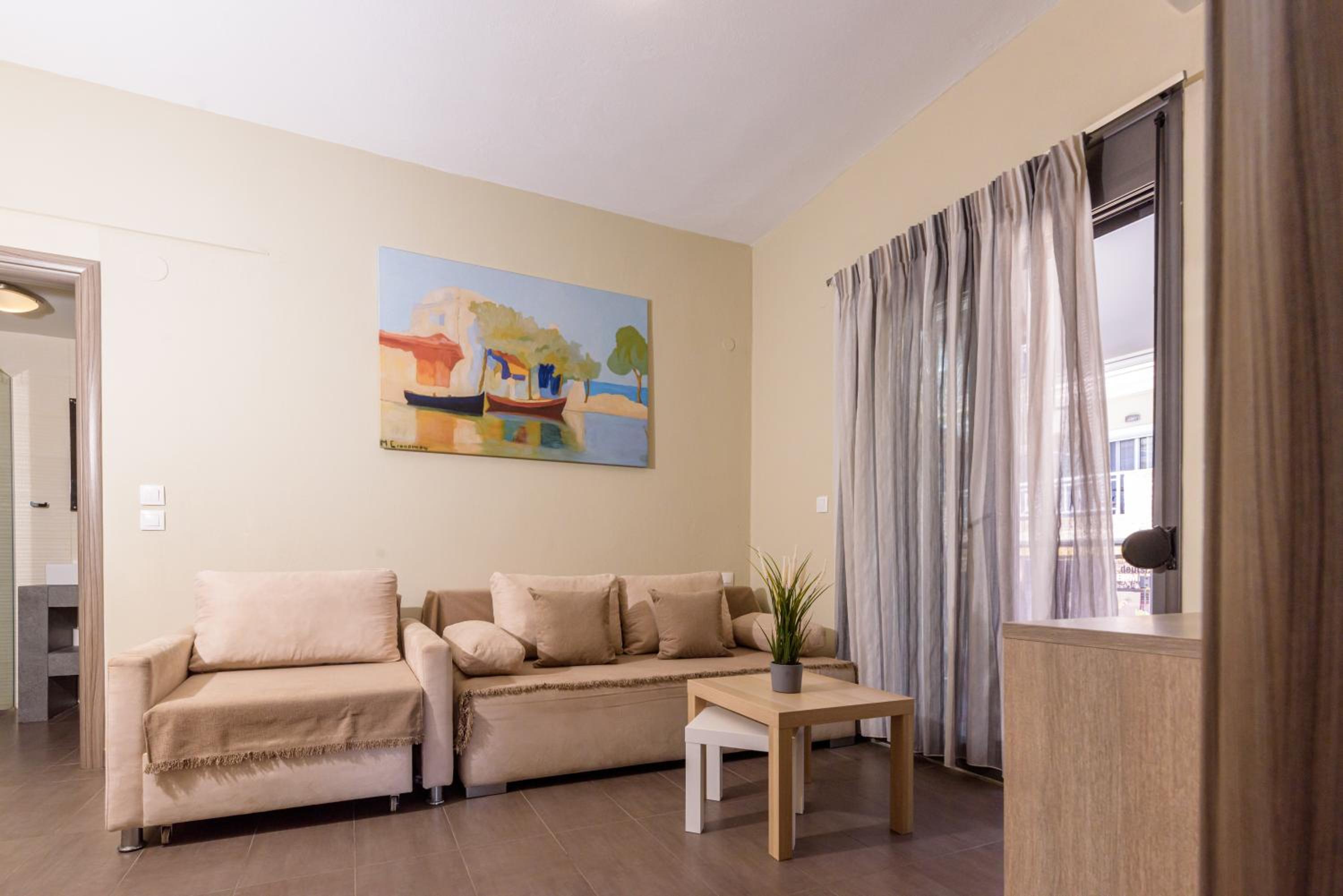 Apartment with Sea View - Photo 17